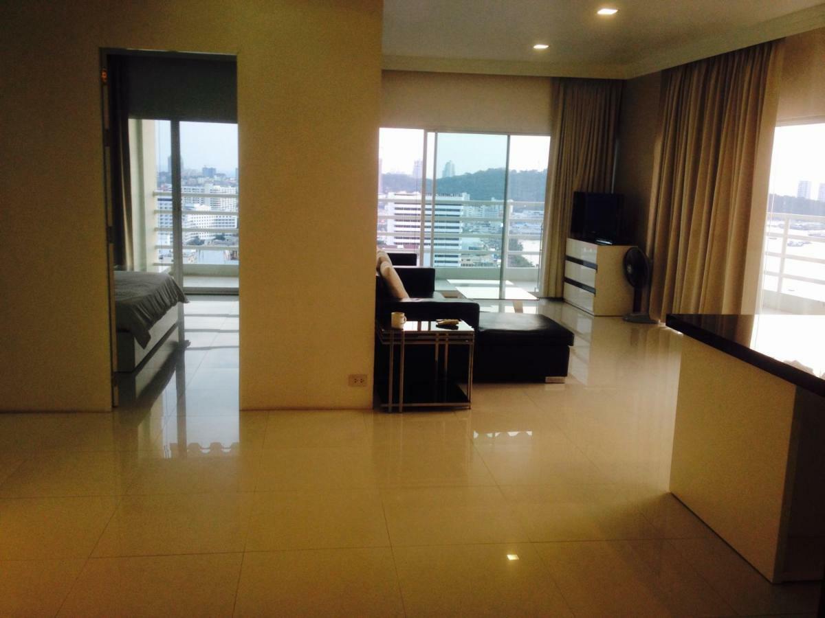 Long Term At View Talay 6 By Honey Apartment Pattaya