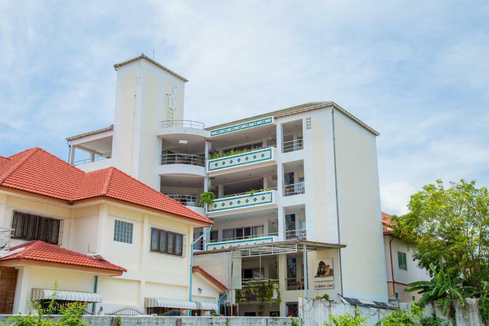 Golden Lion Guest house 3*