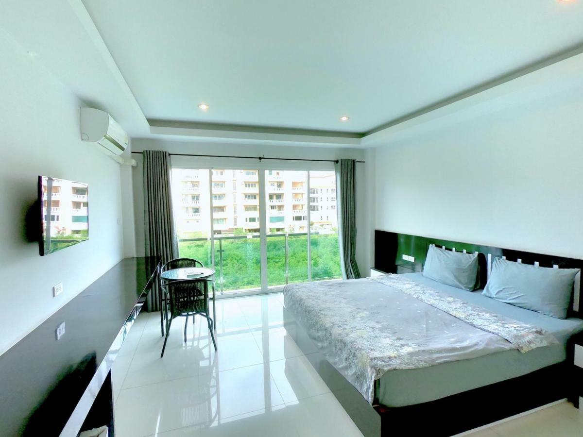 Pj Inn 2*