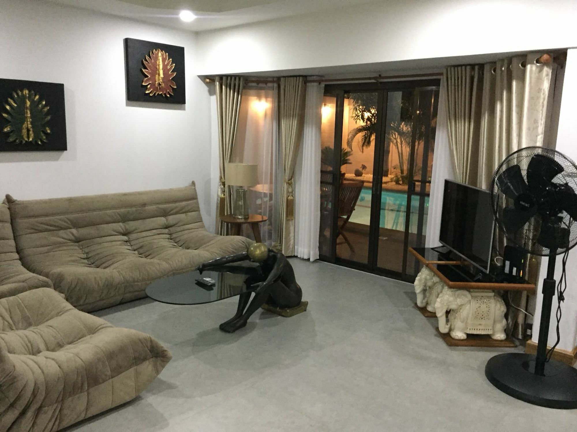 Tres Belle Maison Piscine Privee Villa Pattaya