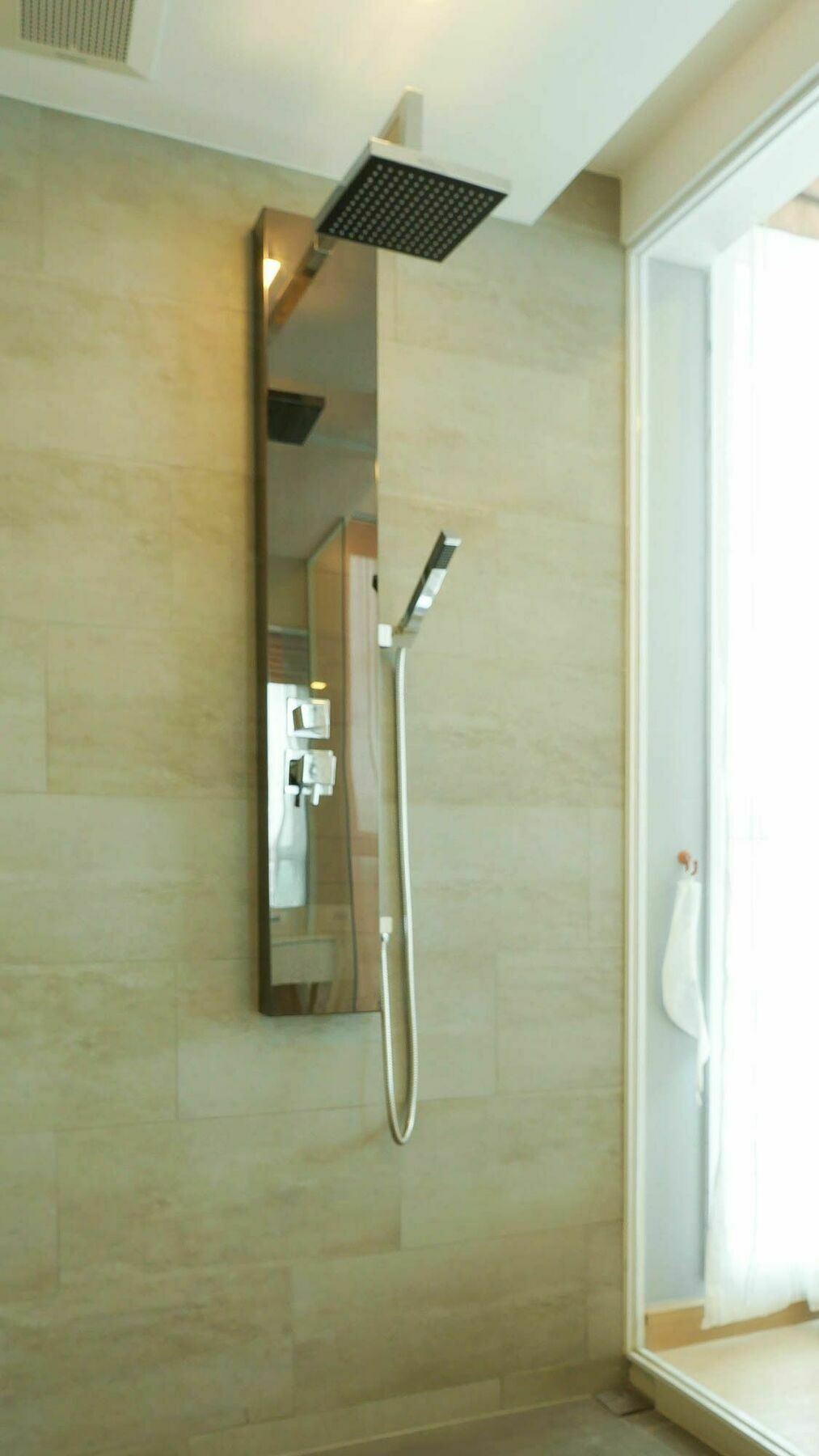 Cetus Beachfront By Pong Pattaya