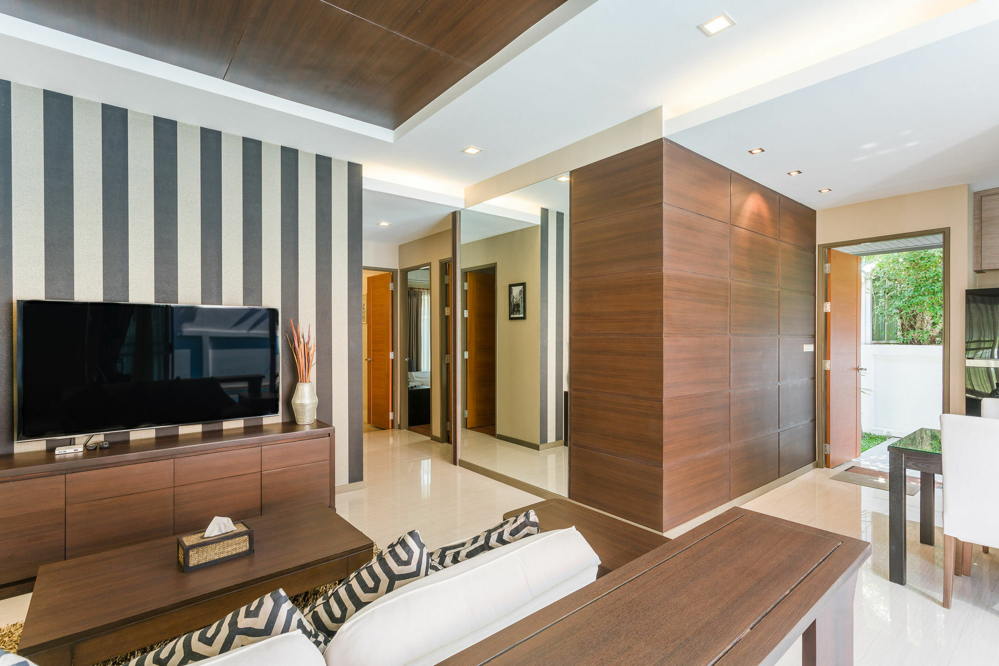 The Pool Jomtien A23 *