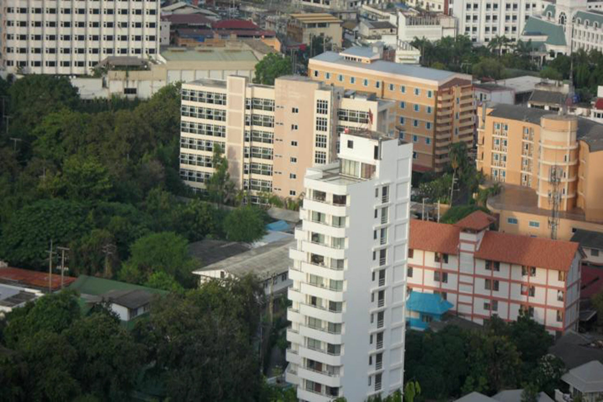 The Monaco 2*