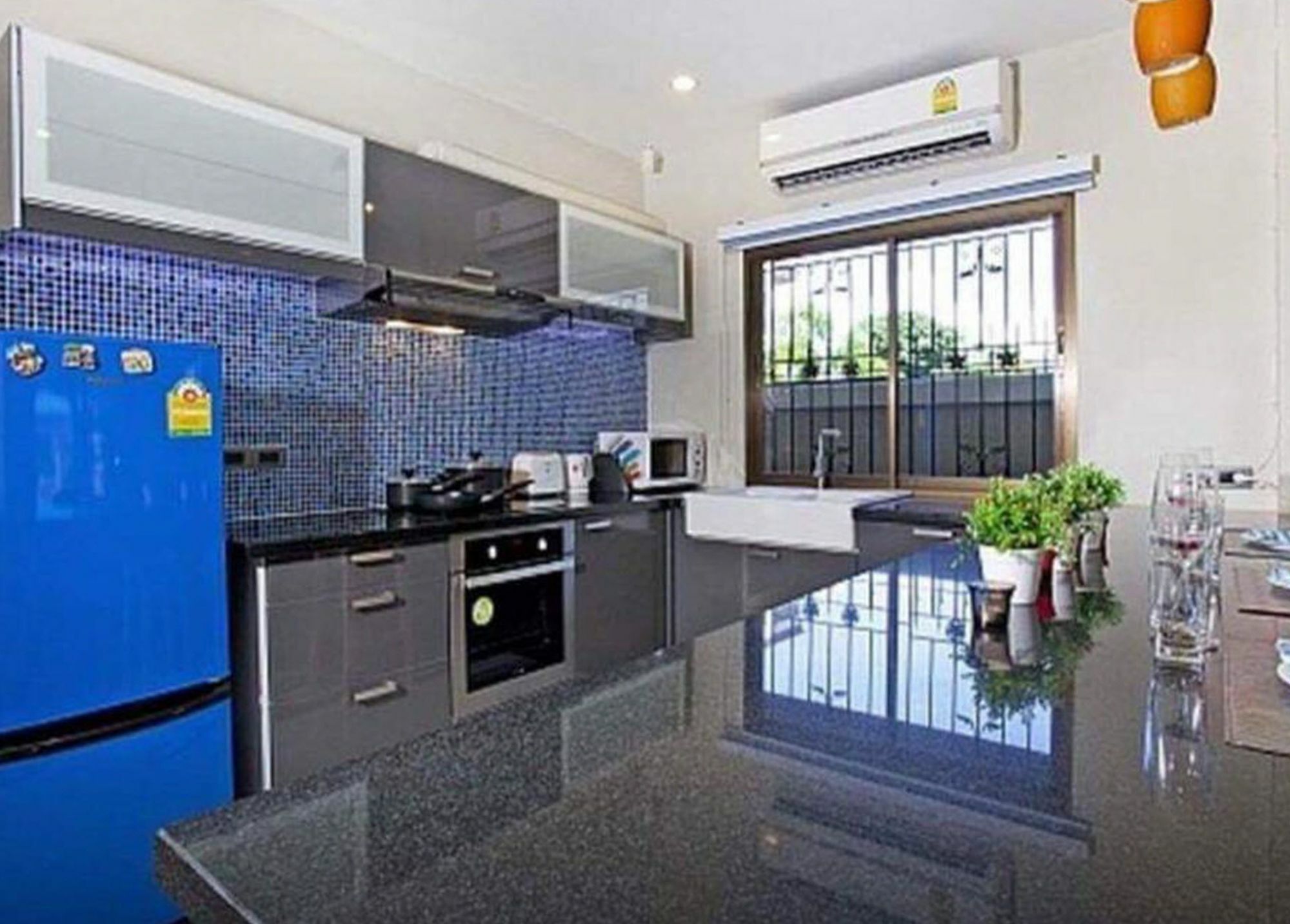 Pool Tanzanite Near Walking Street Villa