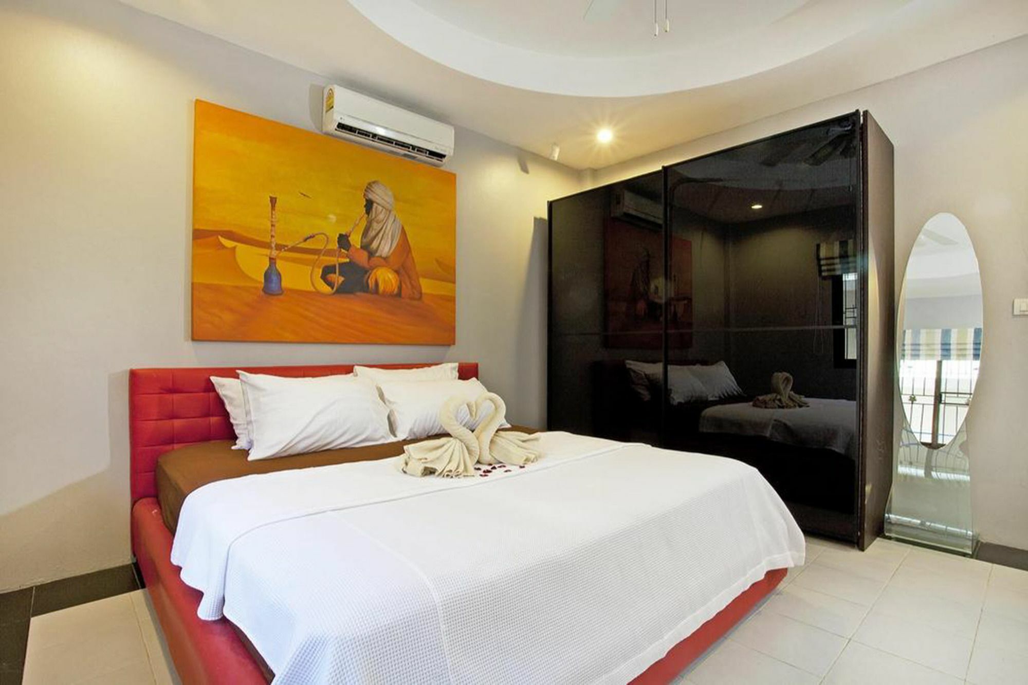Villa Pool Tanzanite Near Walking Street *