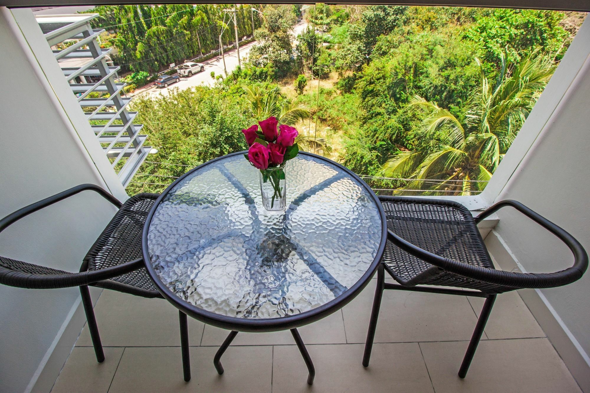Laguna Bay 2 By Sunny Apartment *