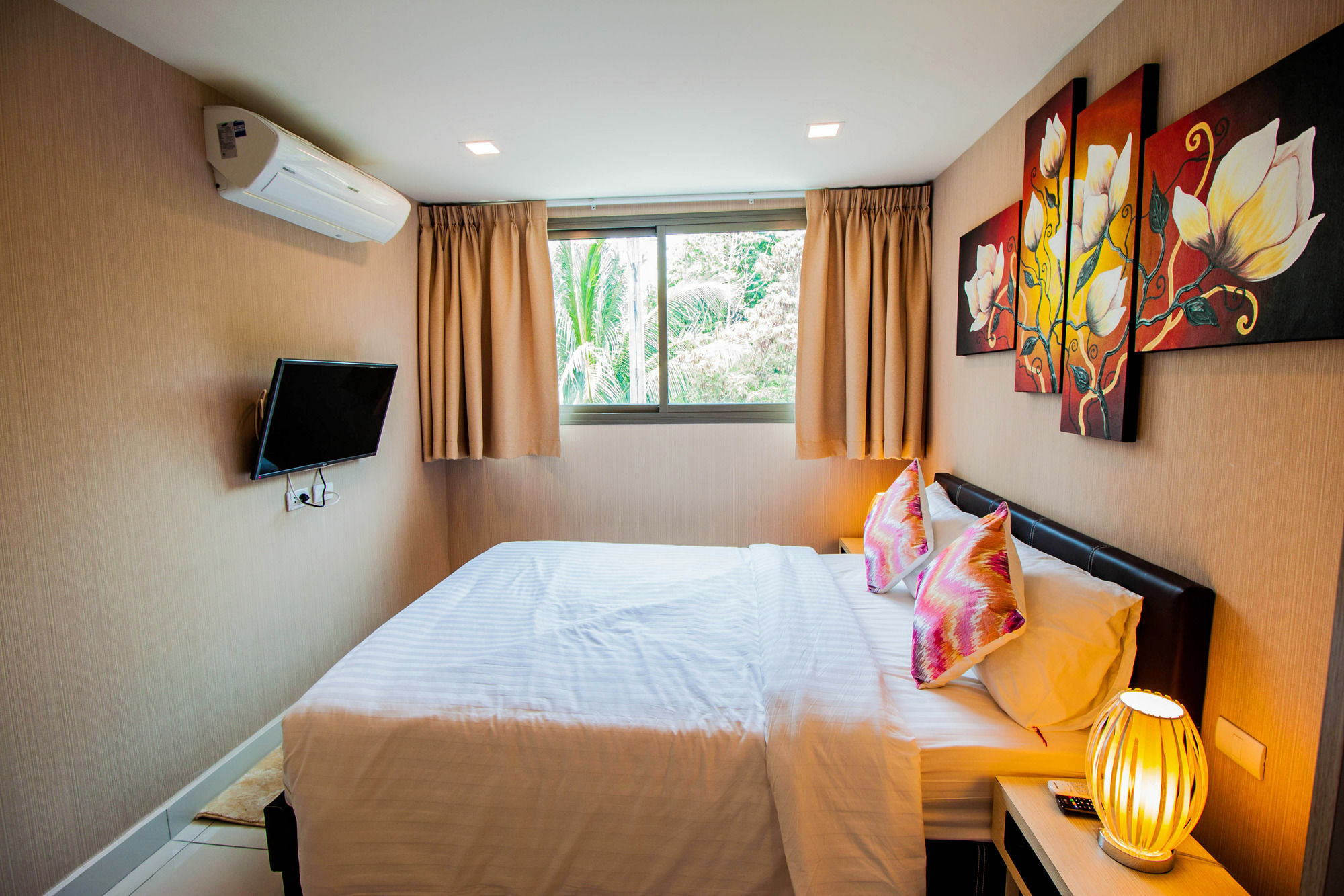 Laguna Bay 2 By Sunny Apartment