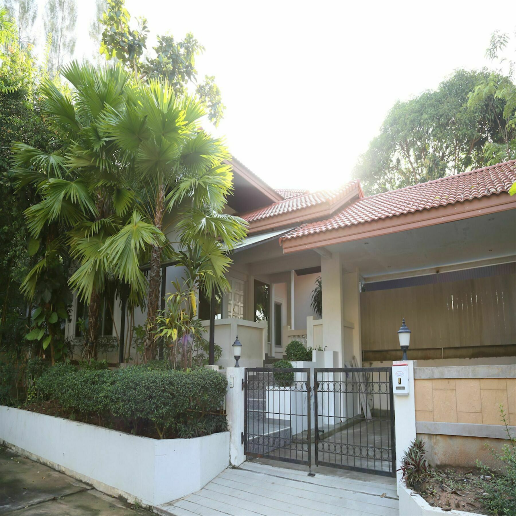 Resort Scenxury Pattaya