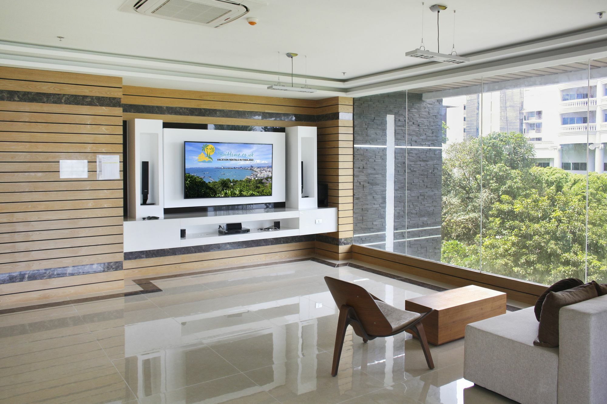 Apartment Wong Amat 2 Br