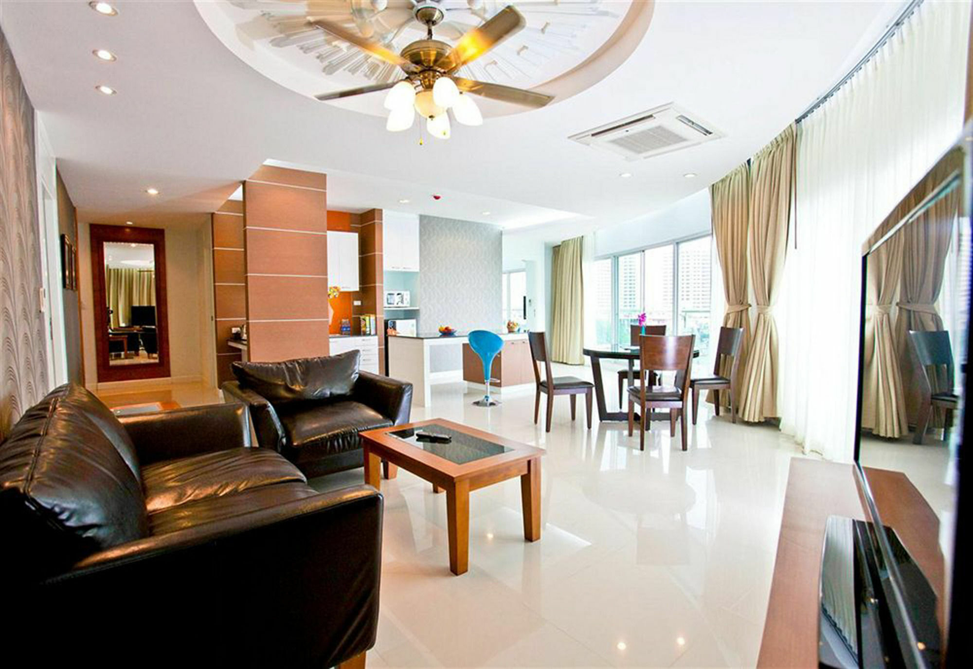 Hotel Royal View 4*