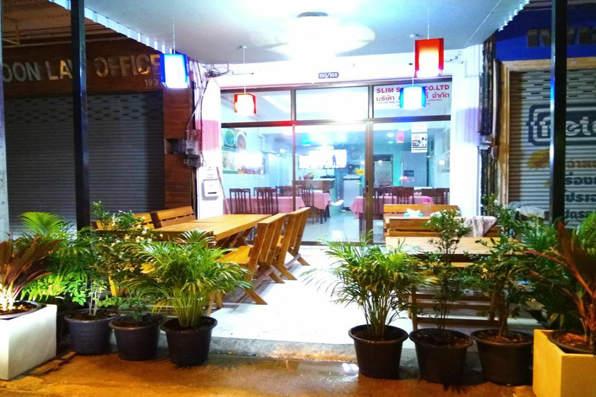 Shady's Casa de hóspedes 2*