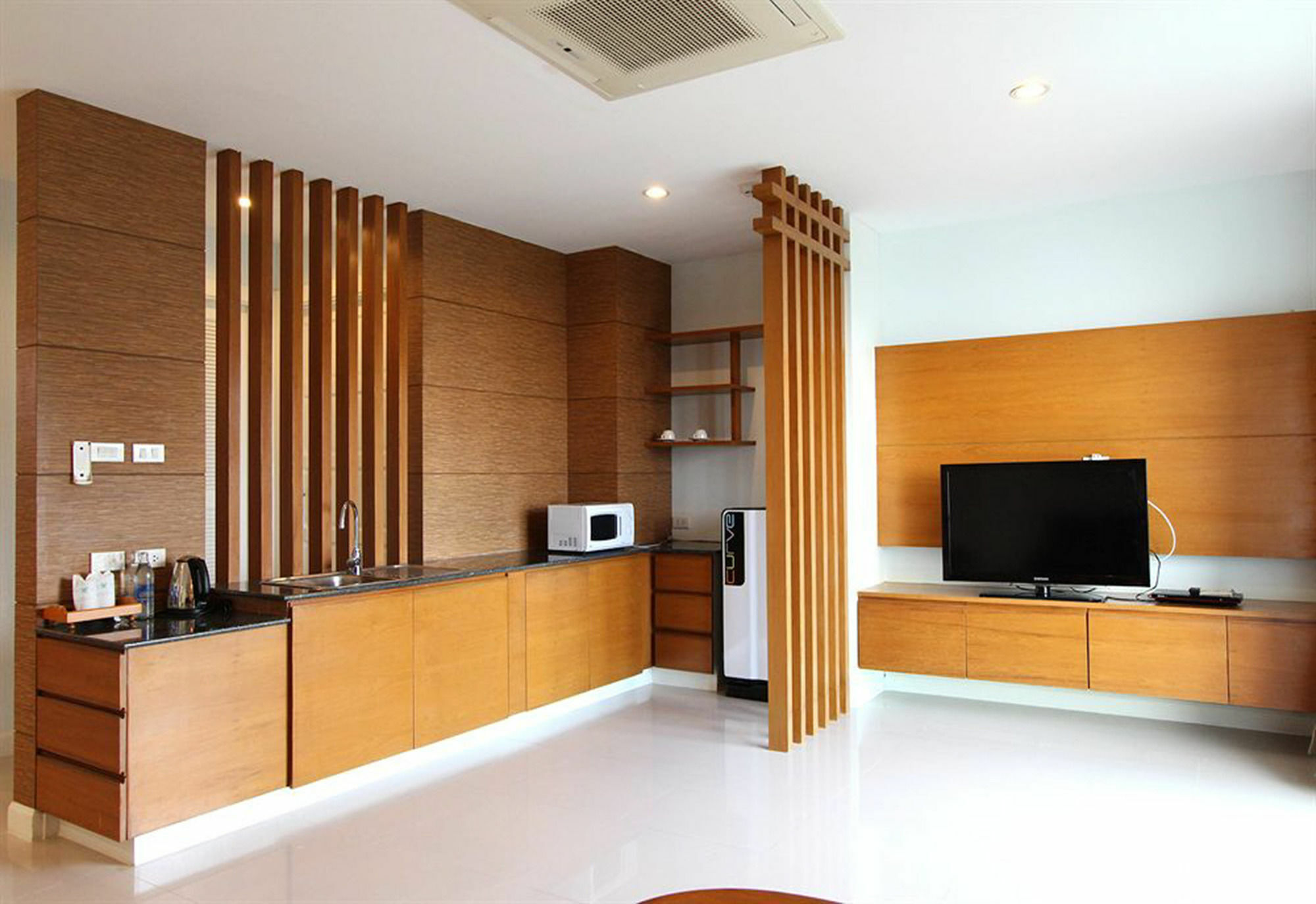 Royal View 4*