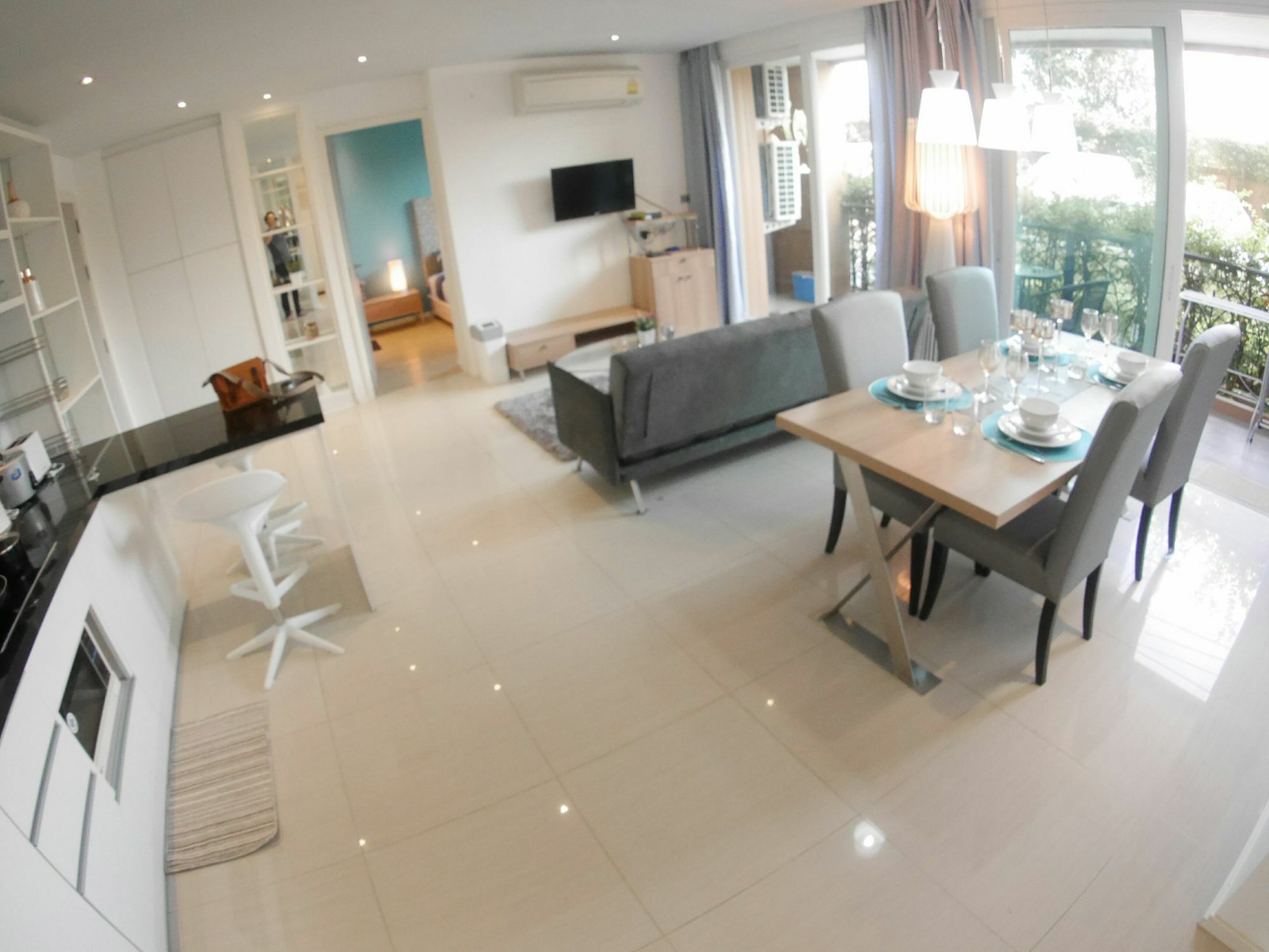 Hotel Atlantis & Water Park By The Sea Pattaya