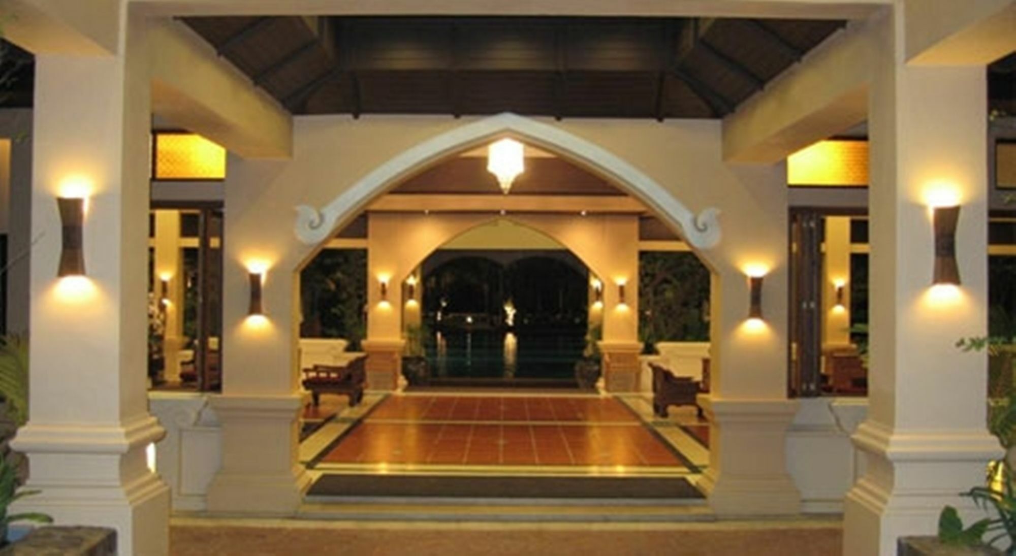 Avalon Resort 4*