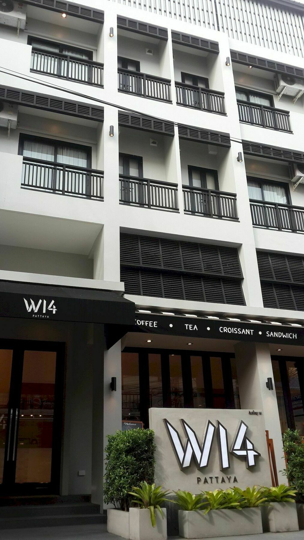 Hotel W14