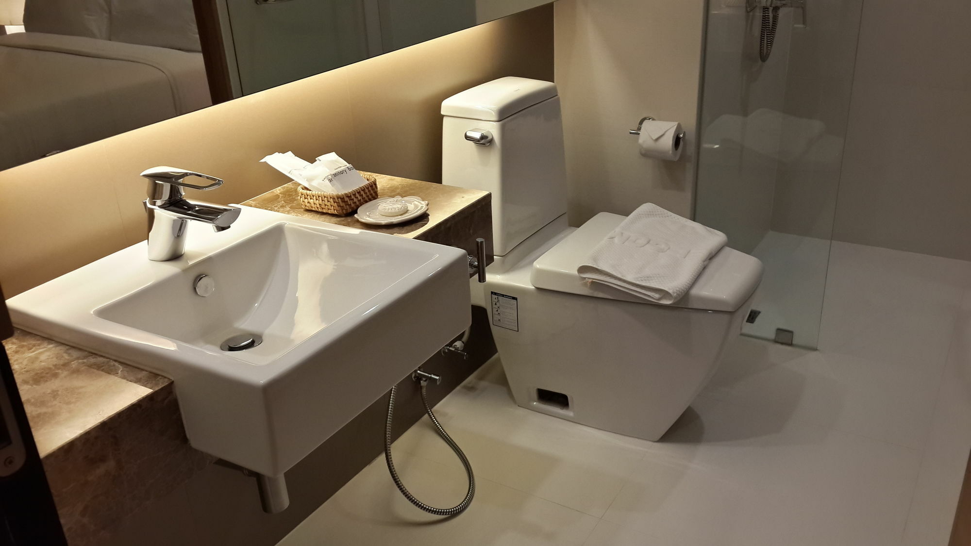 W14 Hotel