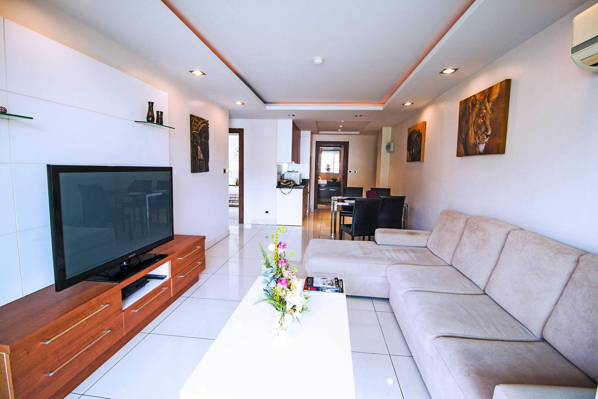 Hotel Hyde Park By Sunny 3*