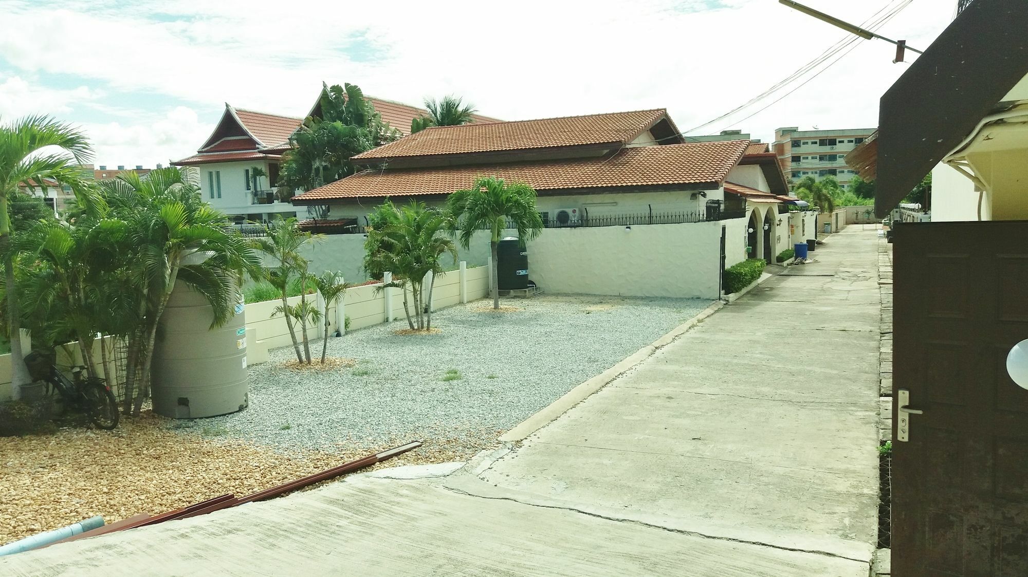 Baan Chai Nam Villa *