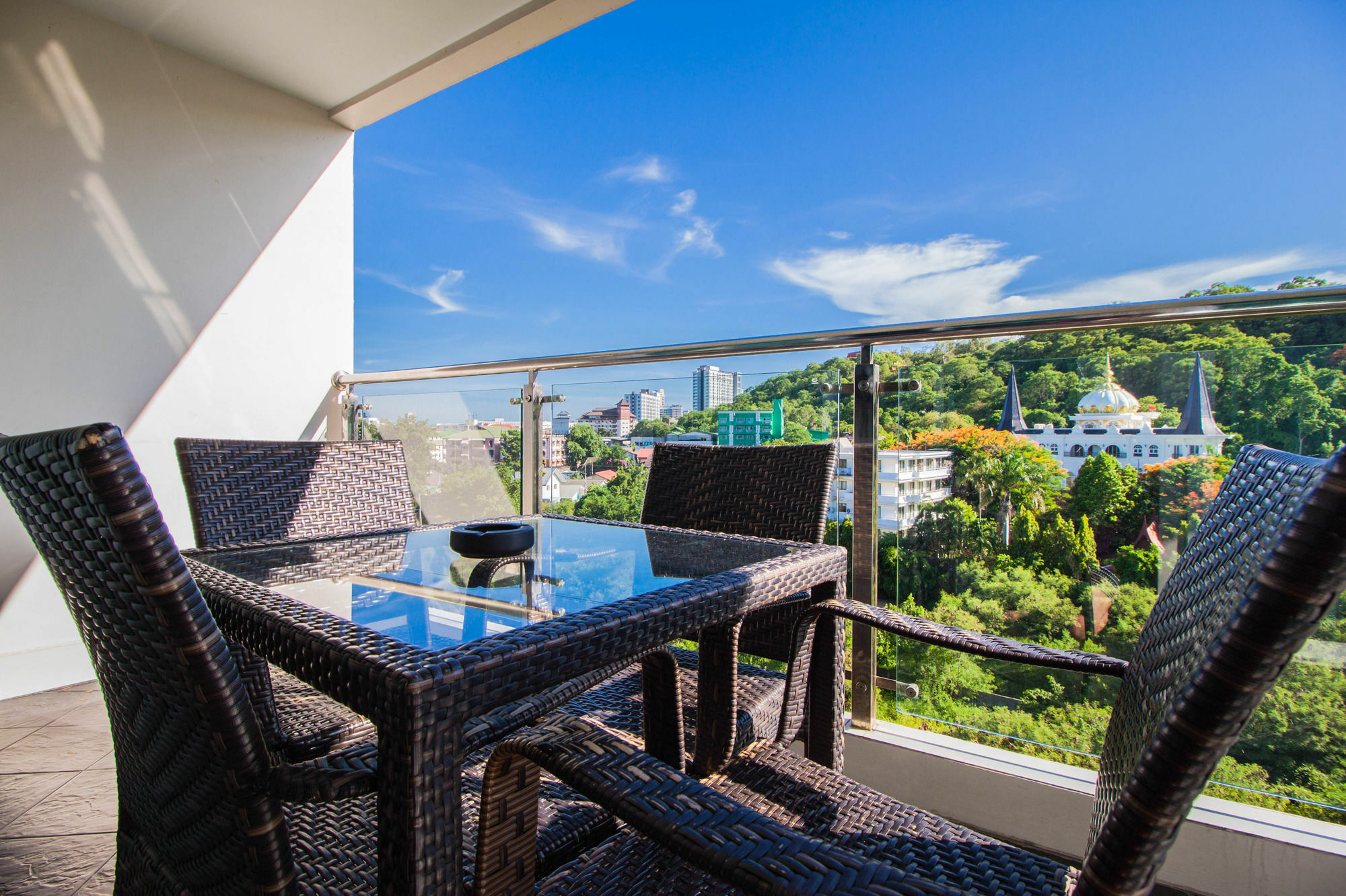 Hotel Hyde Park By Sunny Pattaya