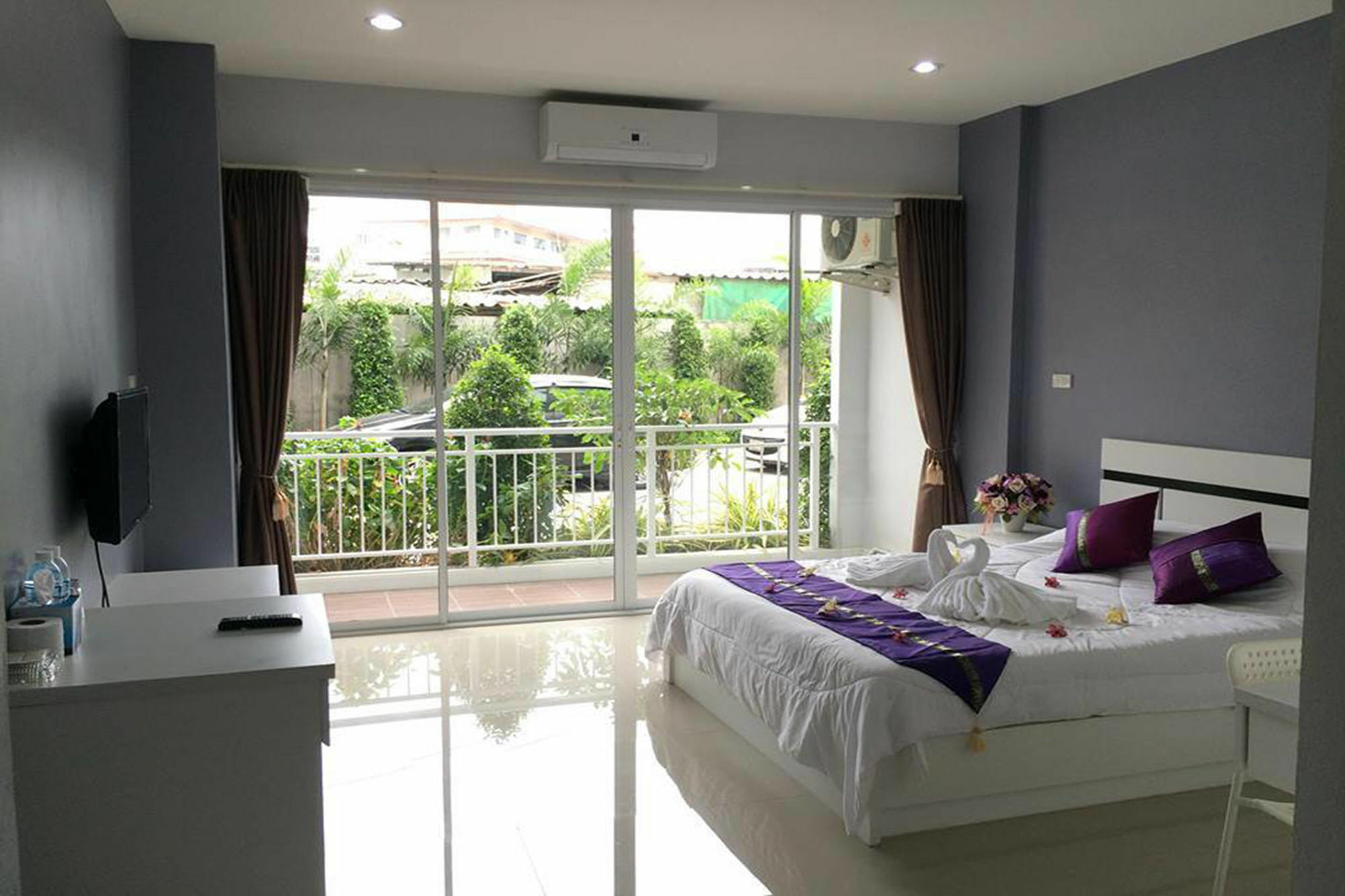 Oyo 75389 Pandora House Inn 2*