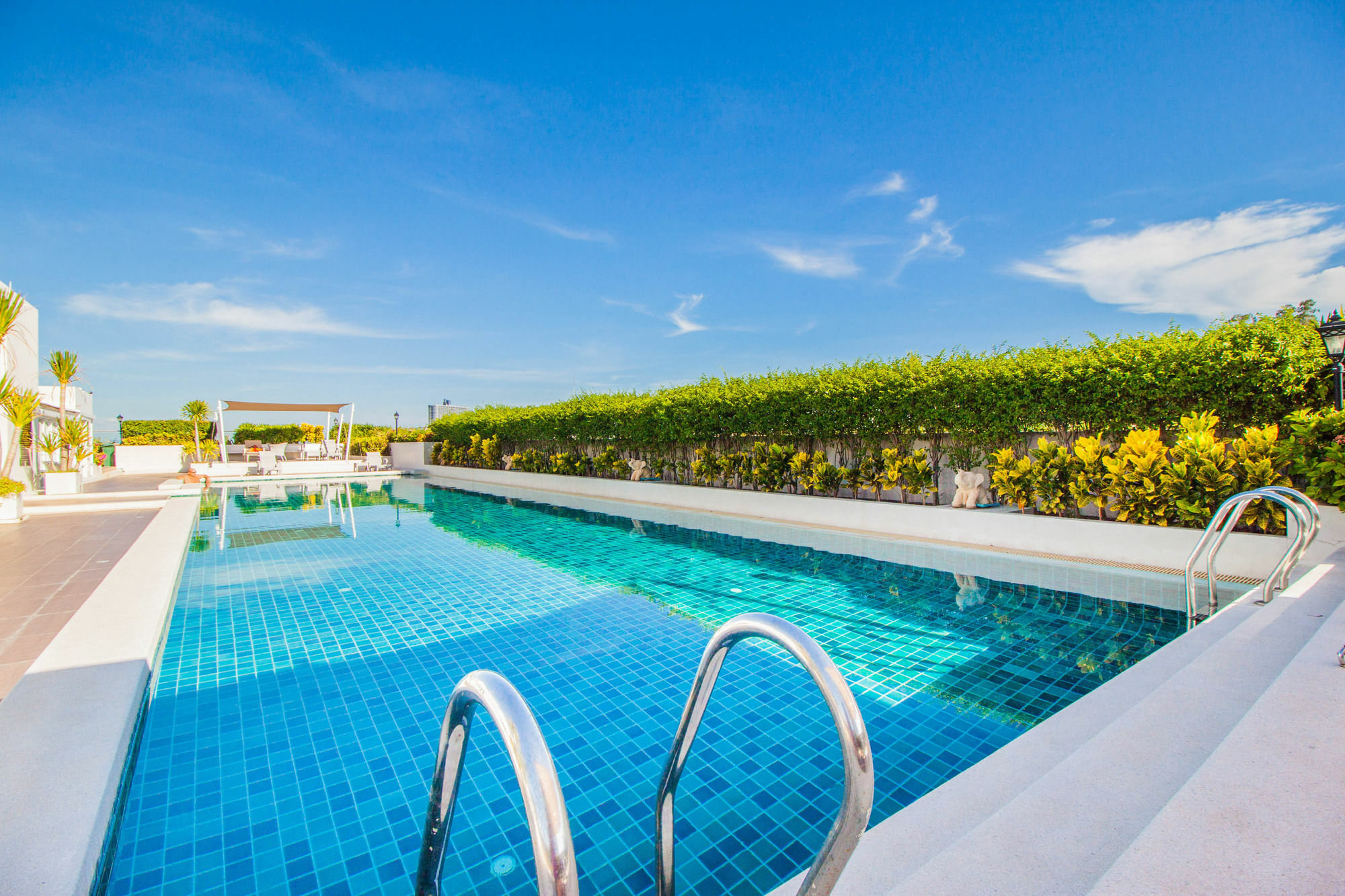 Hyde Park By Sunny Hotel 3*