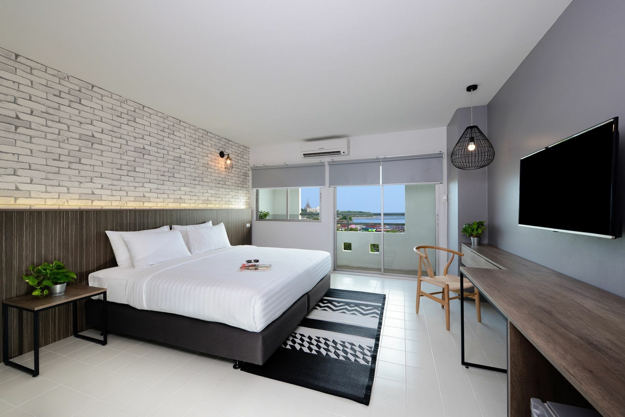 Hotel Ruenthip 4*