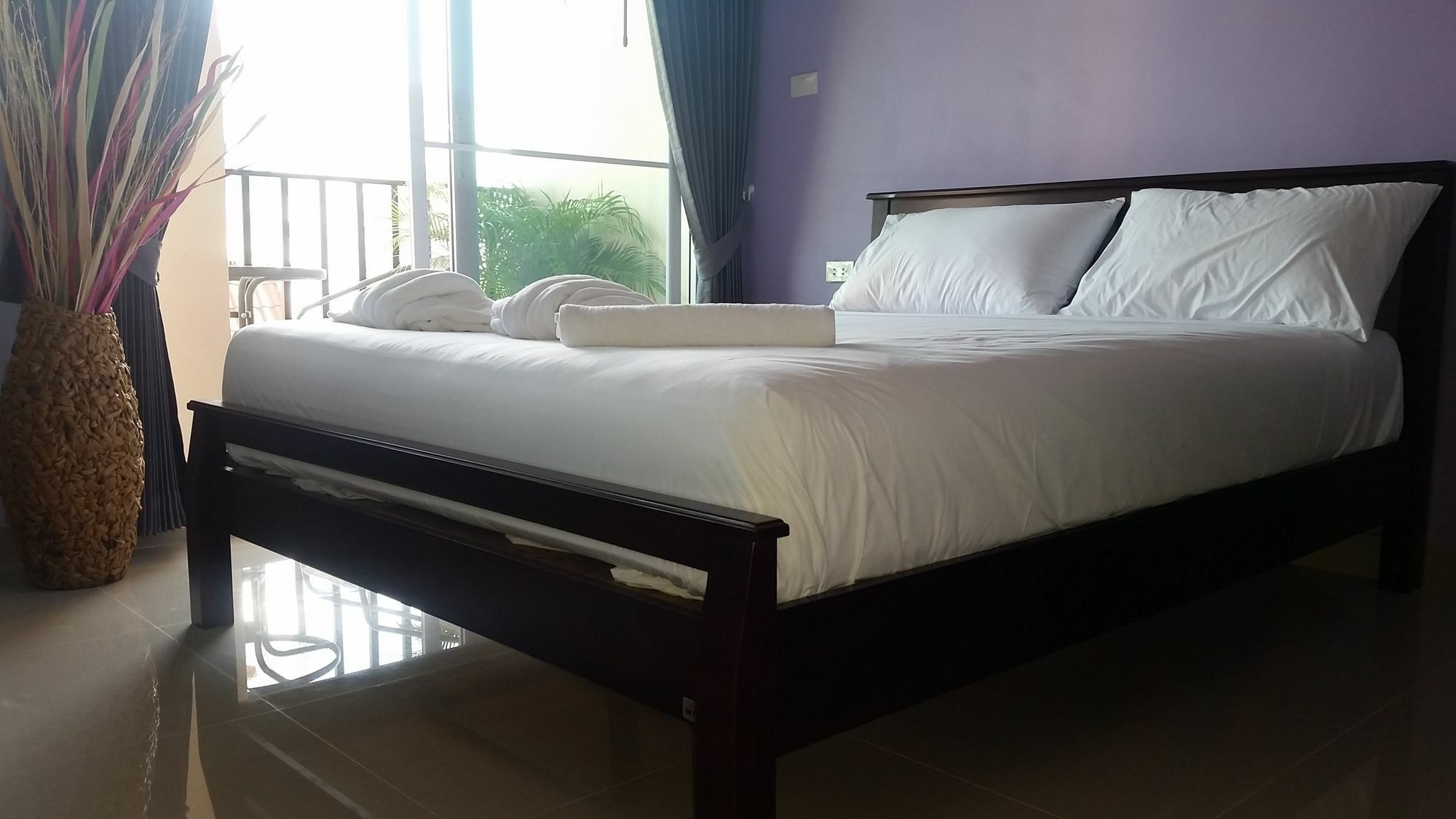 Hotel Patumnak 2*