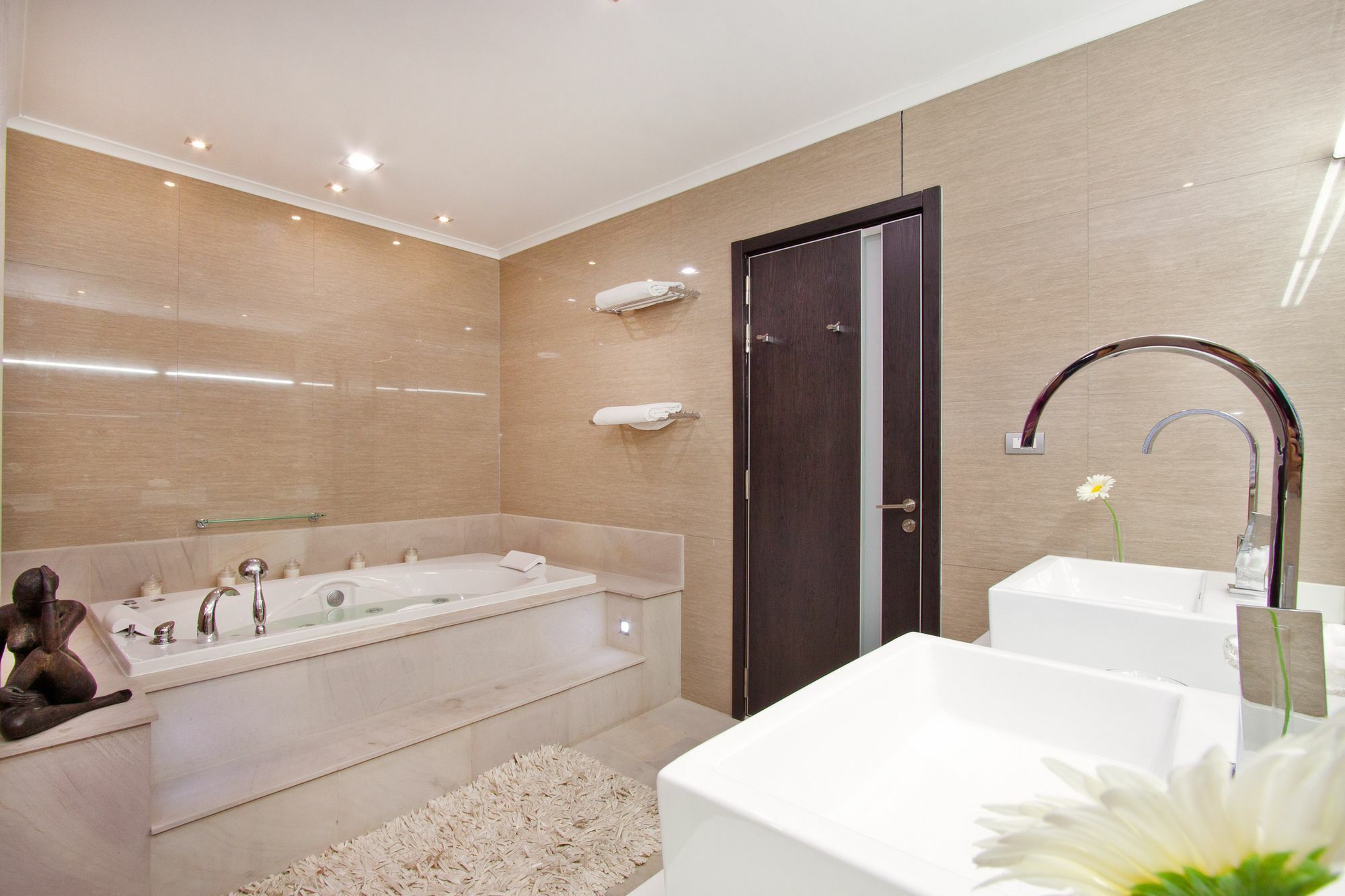 Royale Grand Villa *