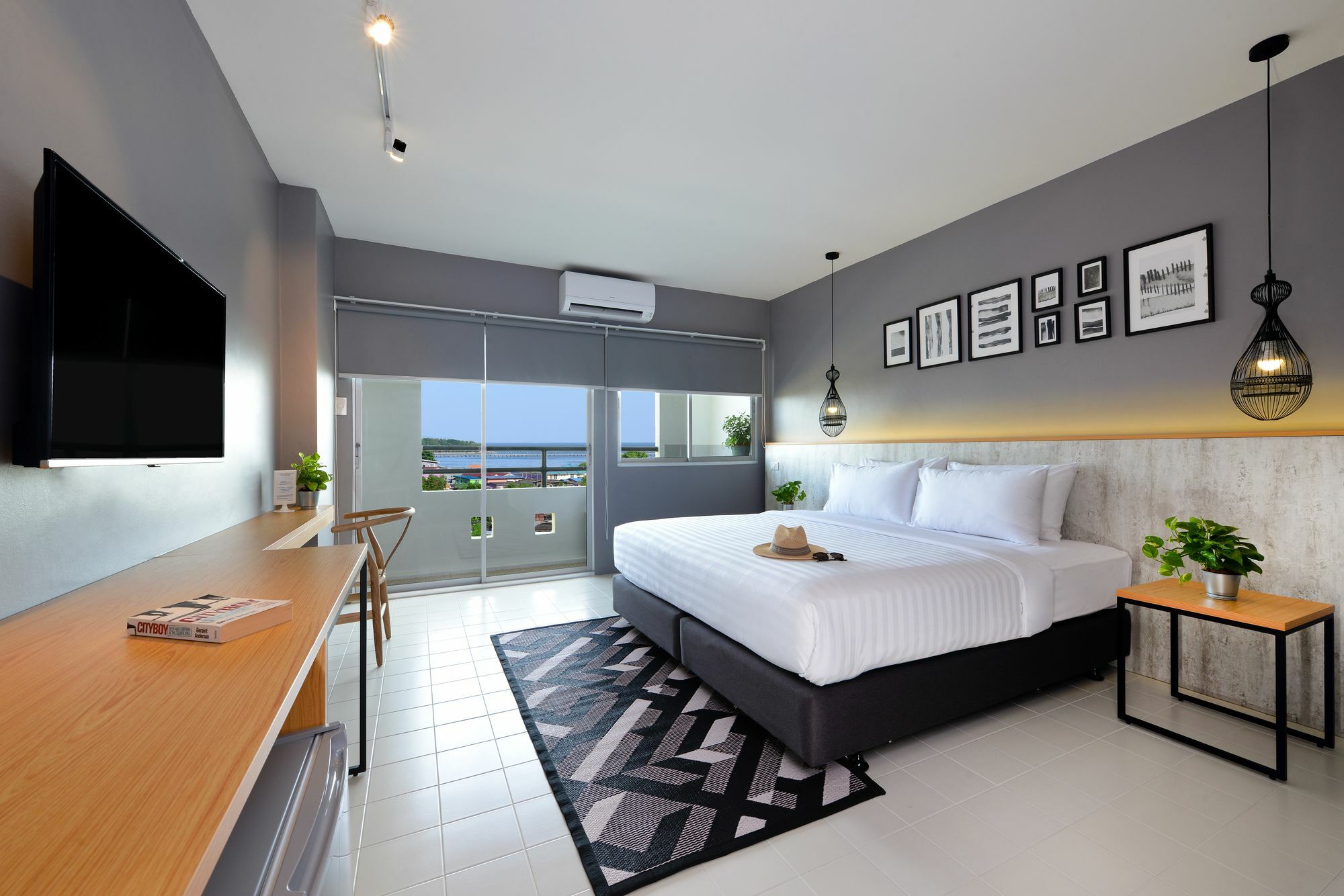 Ruenthip Pattaya Hotel