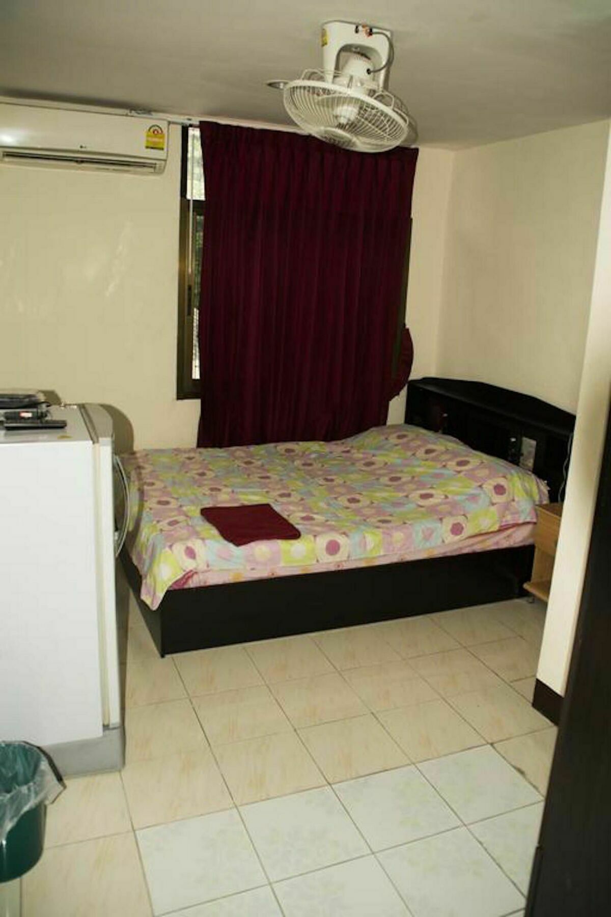 Guest house Ryan's Bar Pattaya