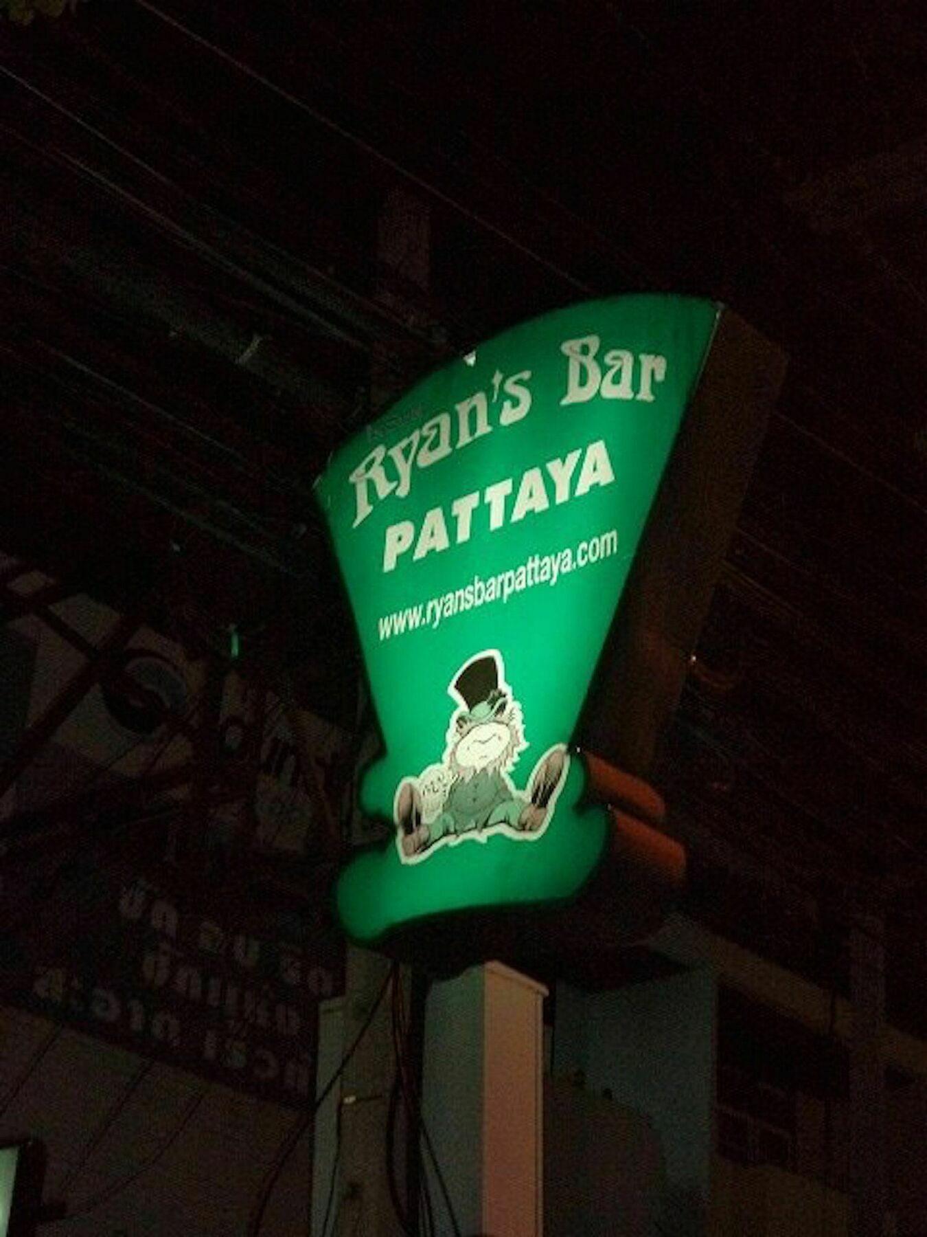 Ryan's Bar Guest house Pattaya