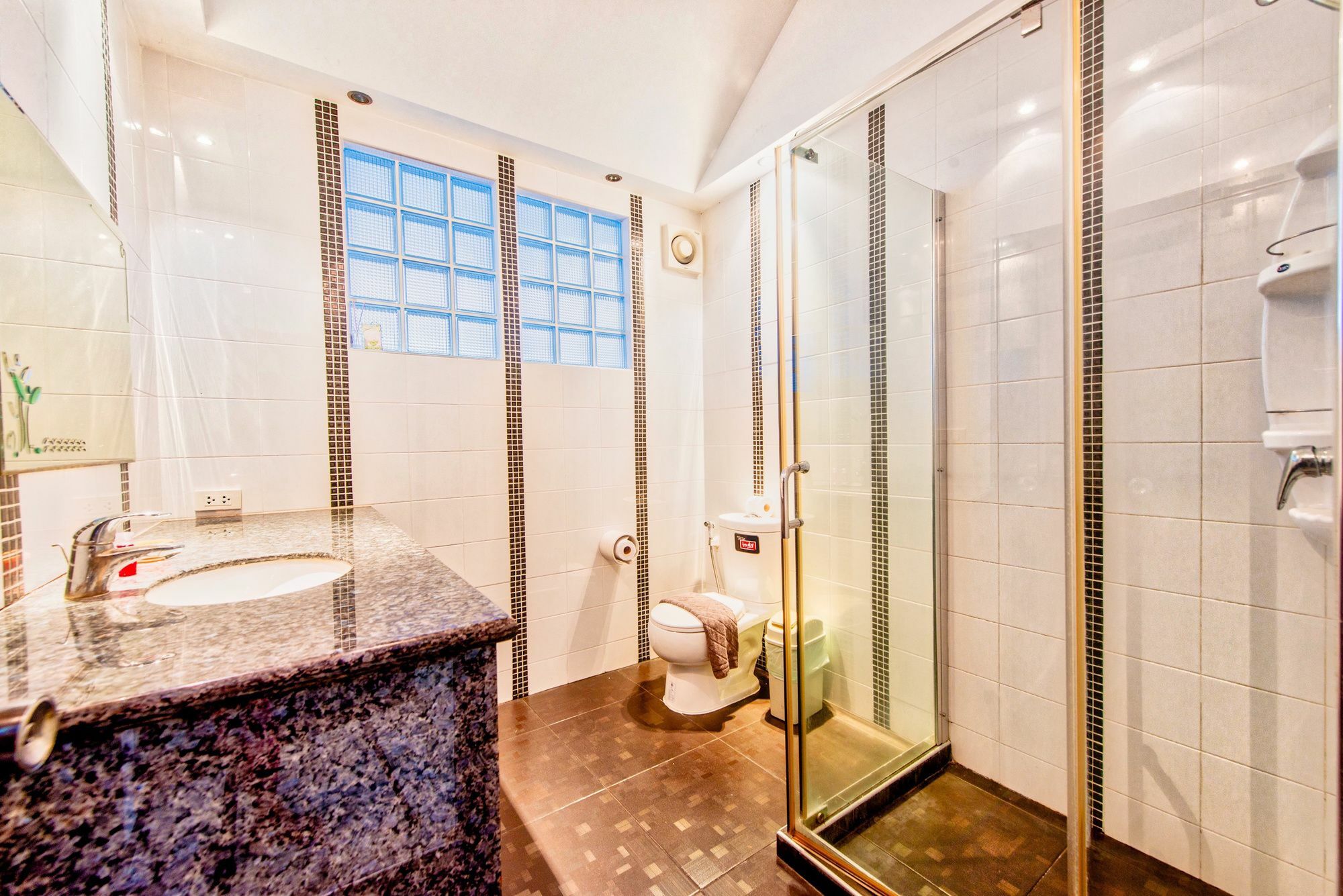 Apartment Suk Sabai