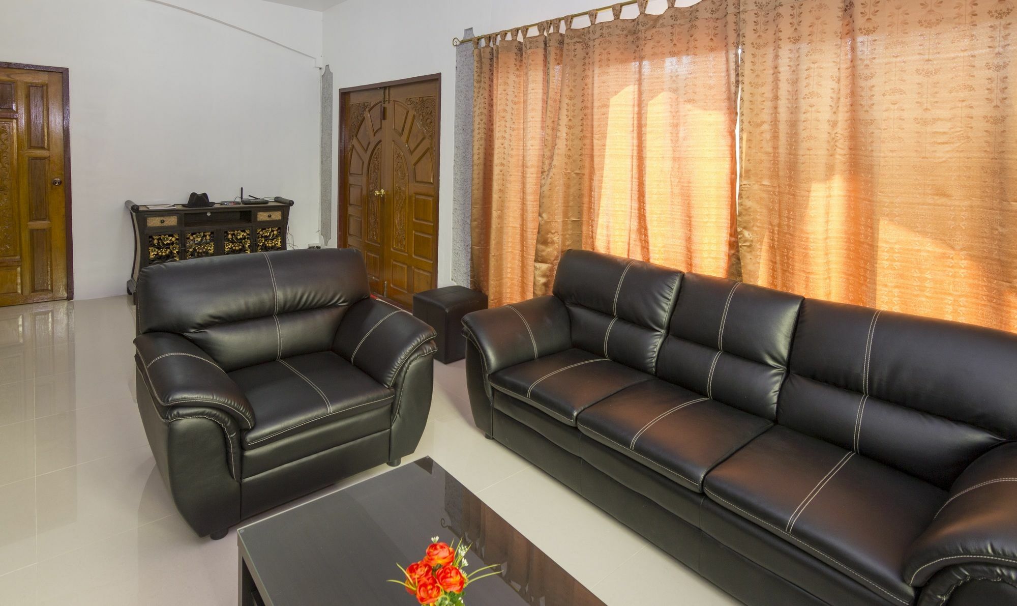 Ratana - House Walking Street Villa Pattaya