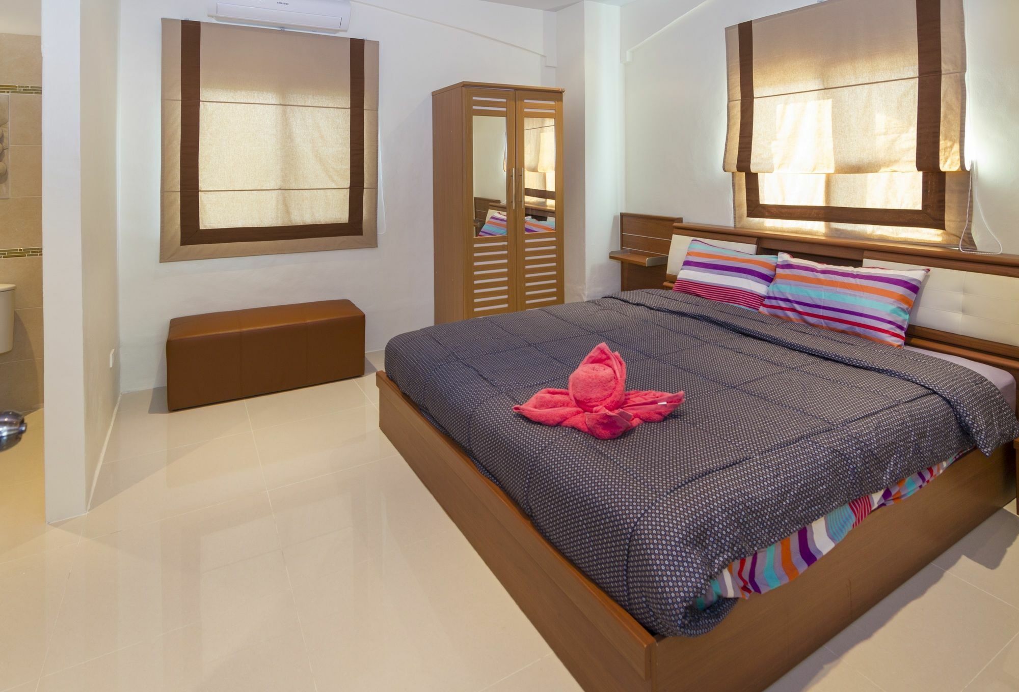 Ratana - House Walking Street Villa *