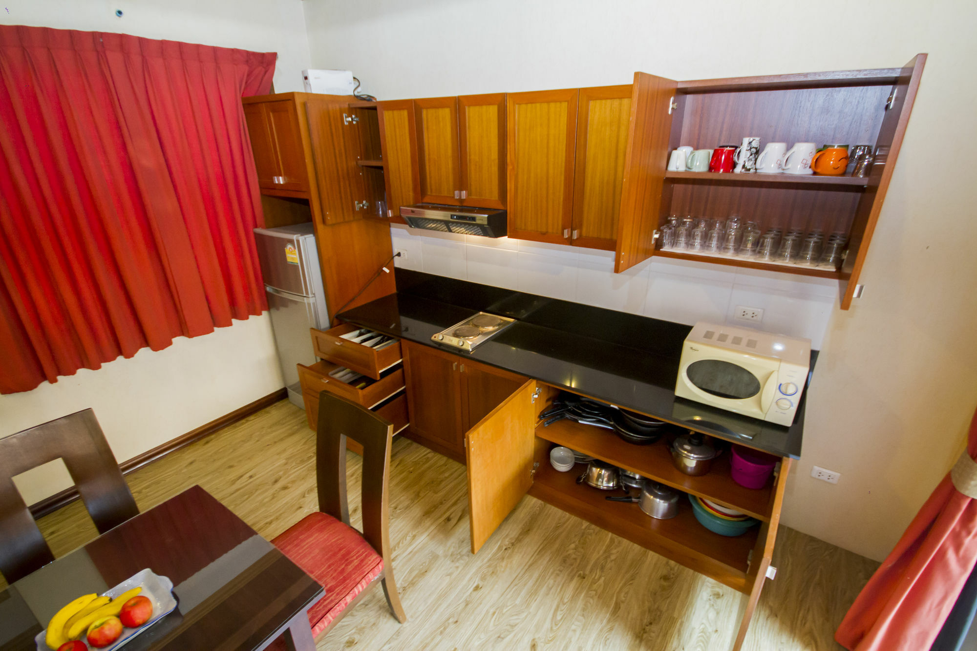 Pratamnak Apartment Pattaya