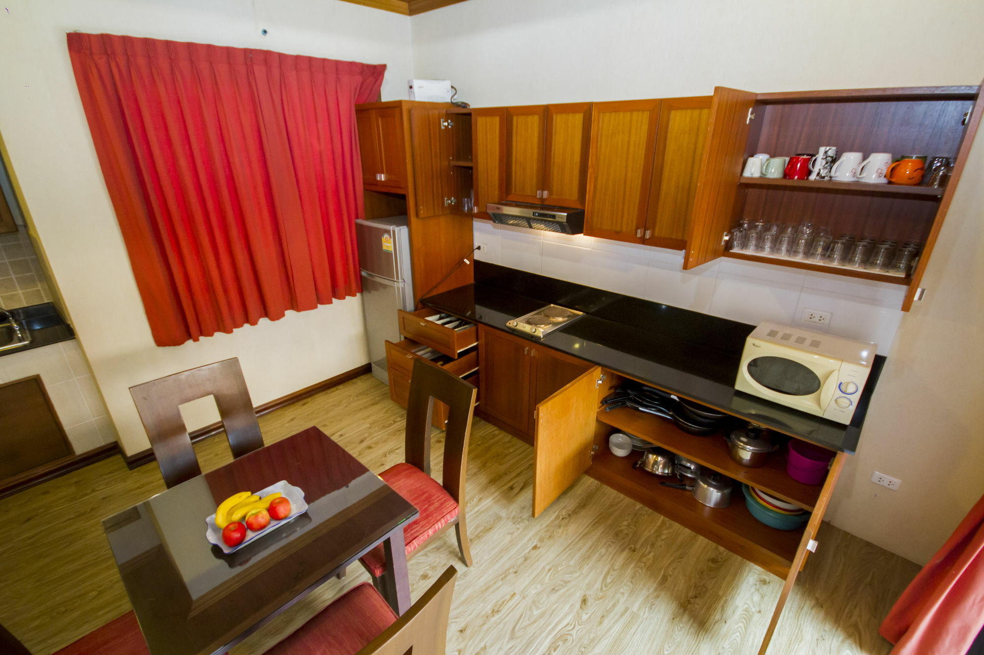 Pratamnak Apartment Pattaya