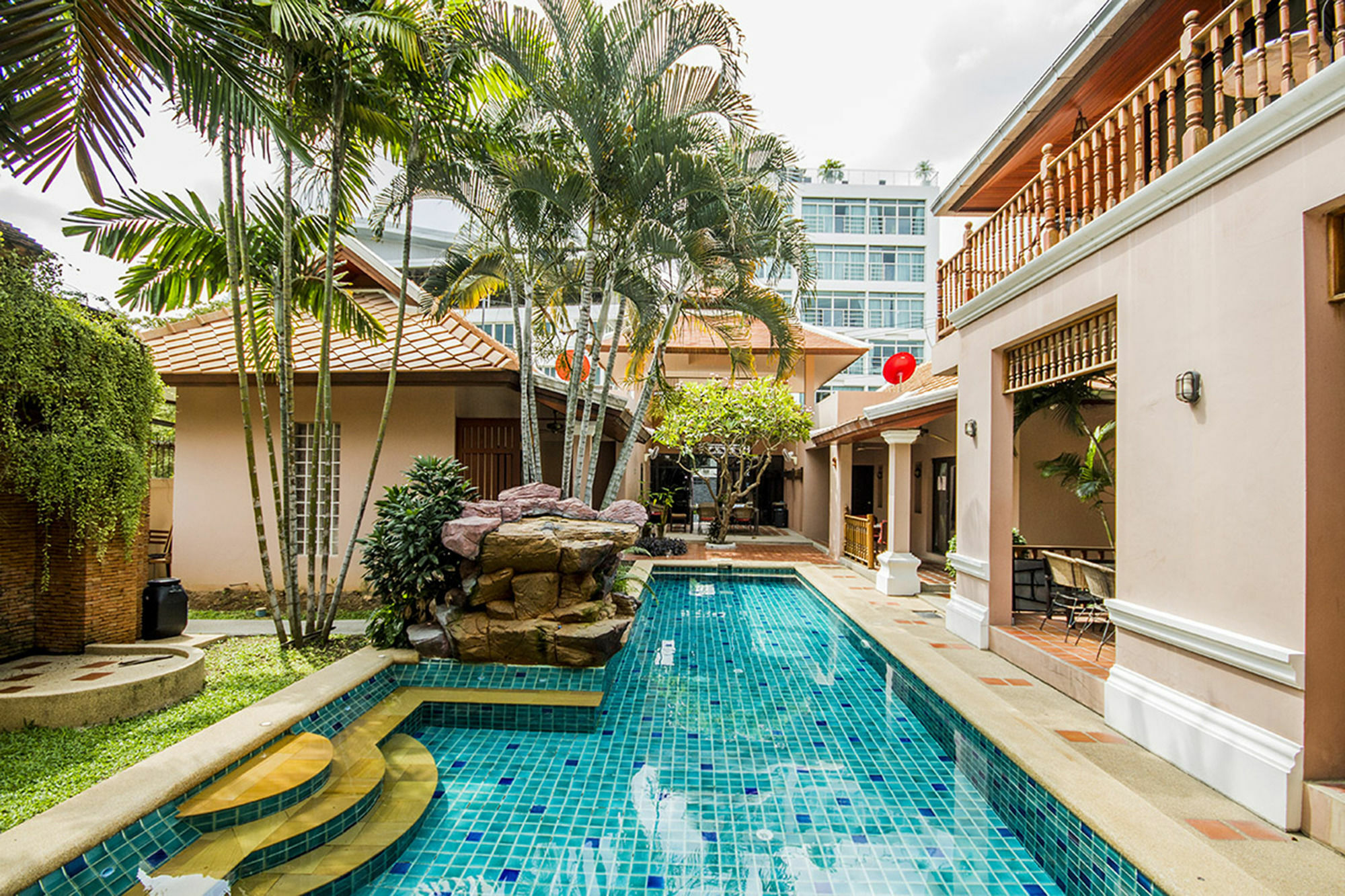Pratamnak Apartment Pattaya