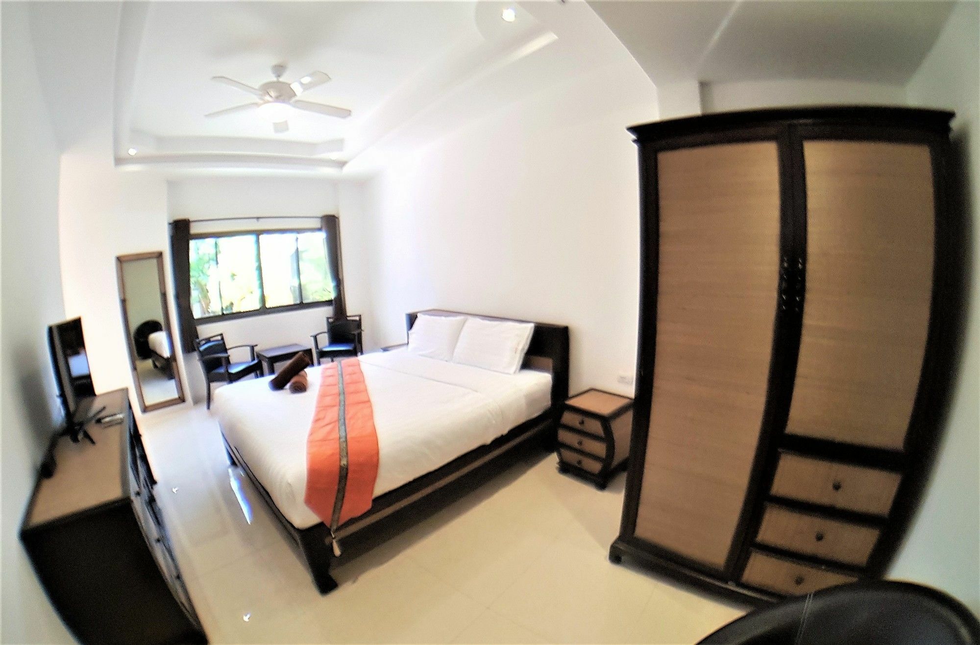 Hideland - The Luxury Tropical Villa
