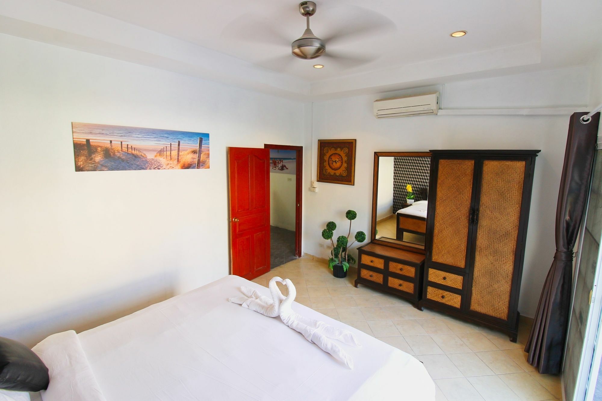 Grande Adam Private Pool Villa Pattaya