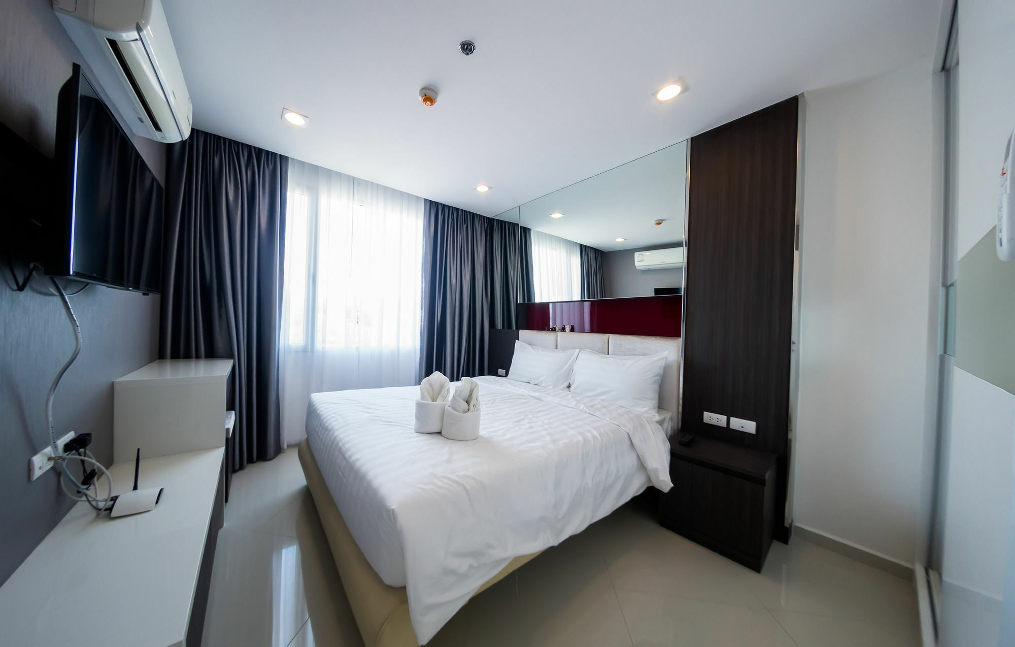 Vision Pratumnak By Sunny Pattaya