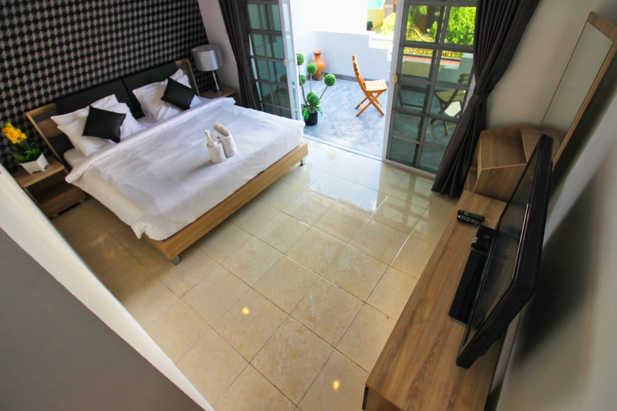 Grande Adam Private Pool