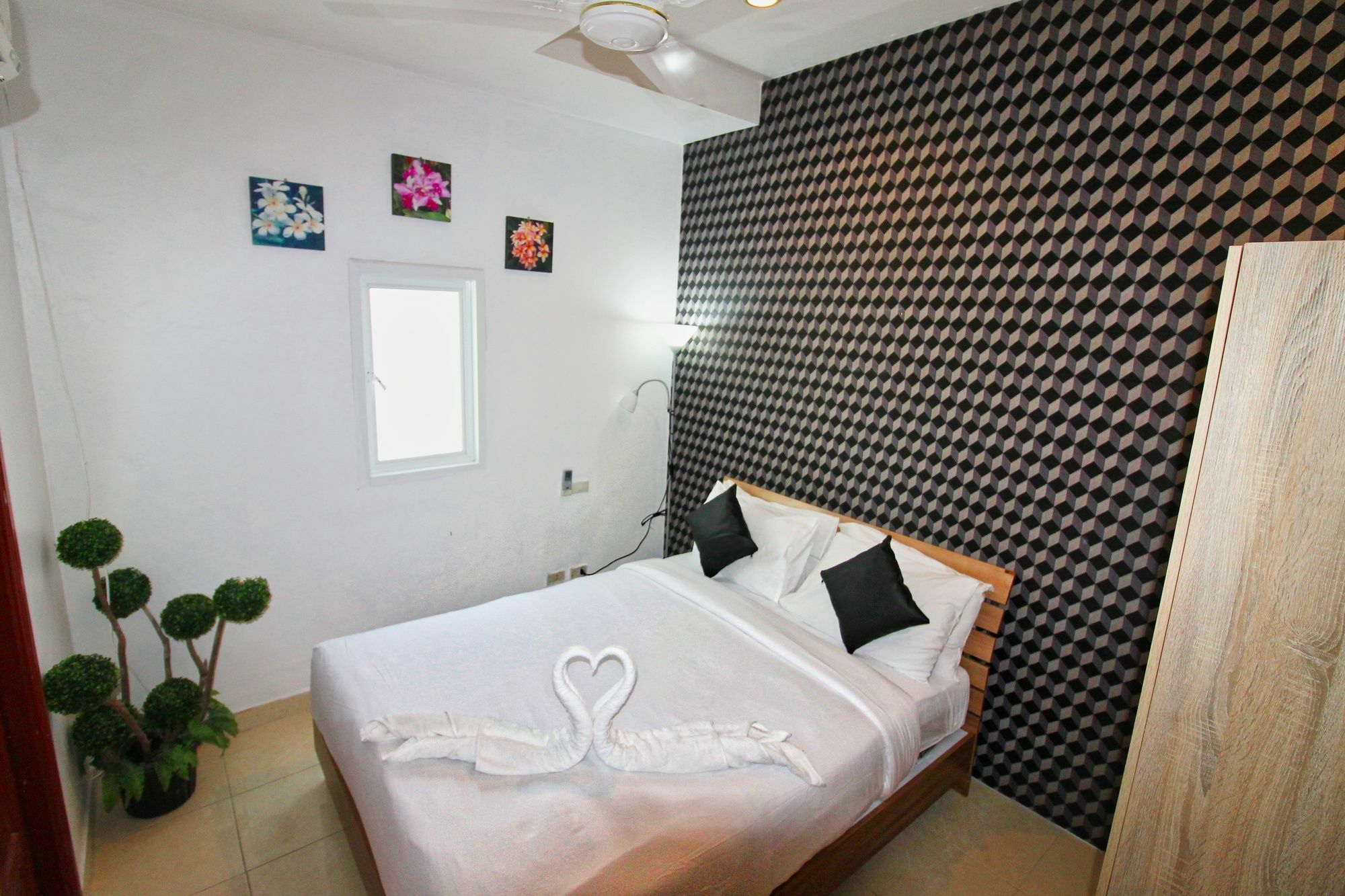 Grande Adam Private Pool Villa Pattaya
