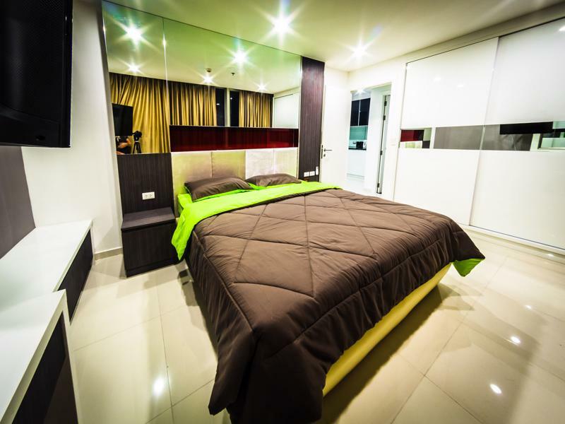 Vision Pratumnak By Sunny *