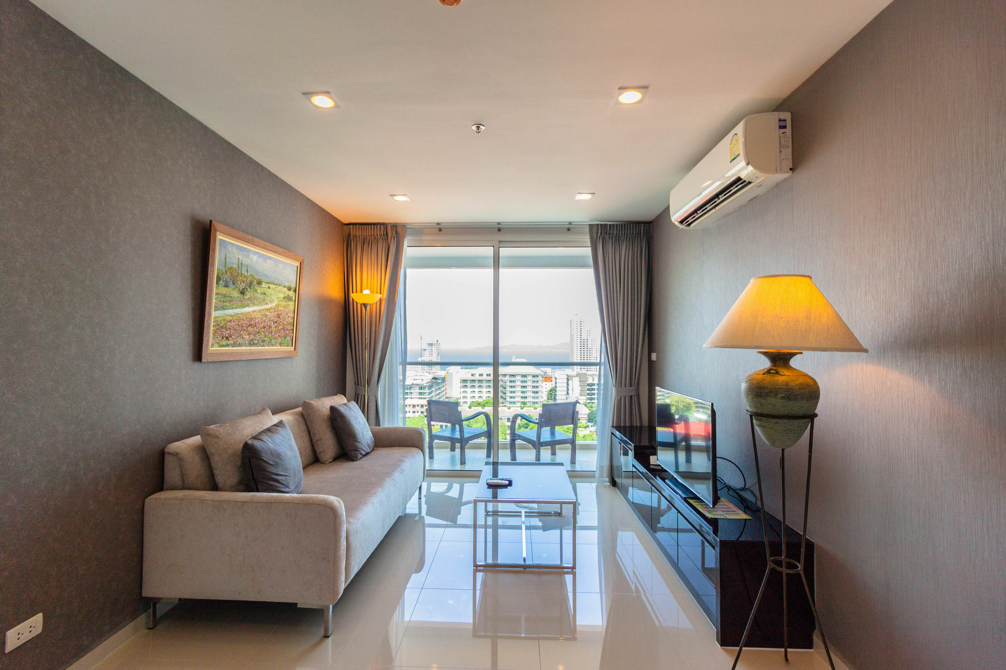 Apartamento Vision Pratumnak By Sunny Pattaya