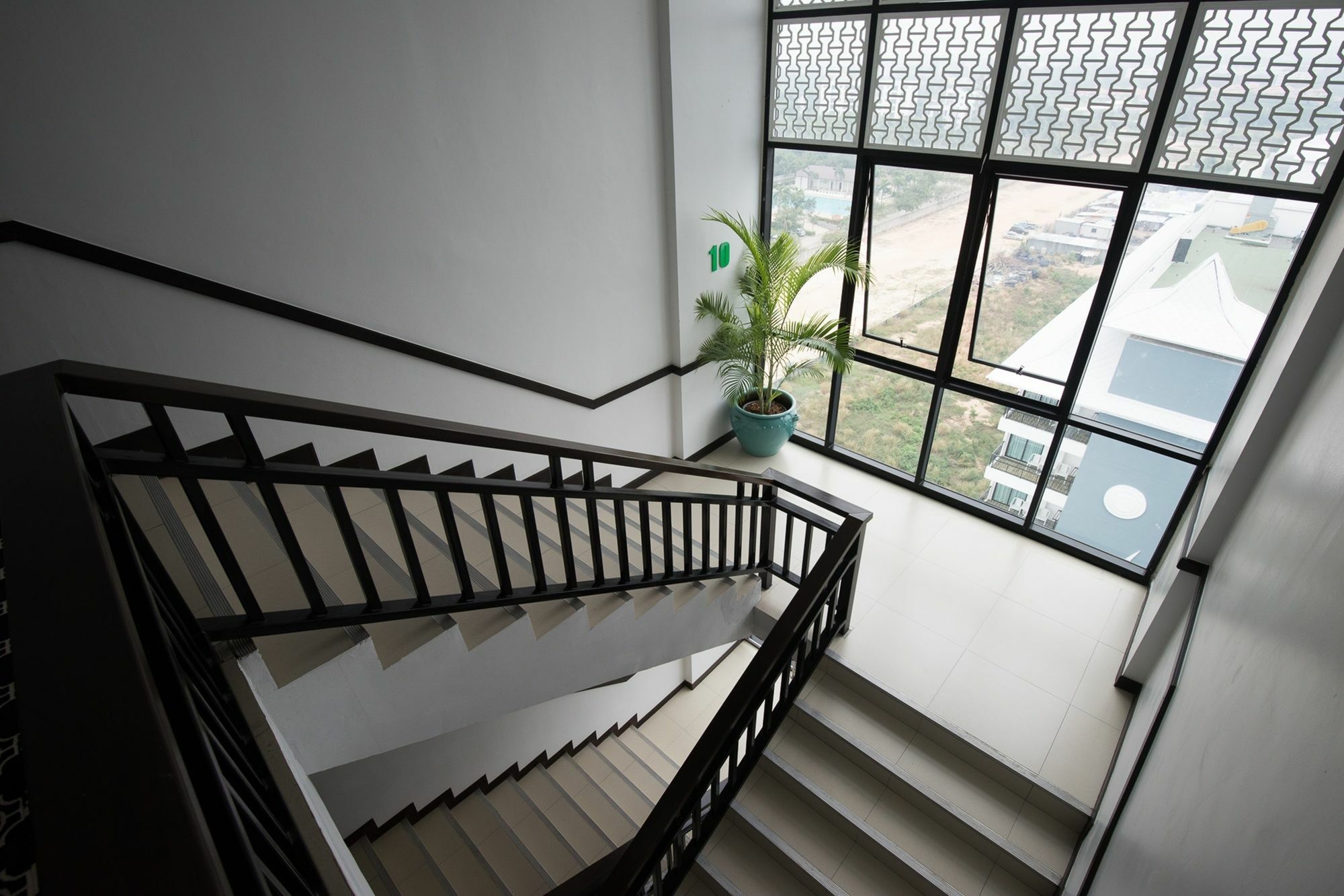 Bay Jomtien Hotel 5*