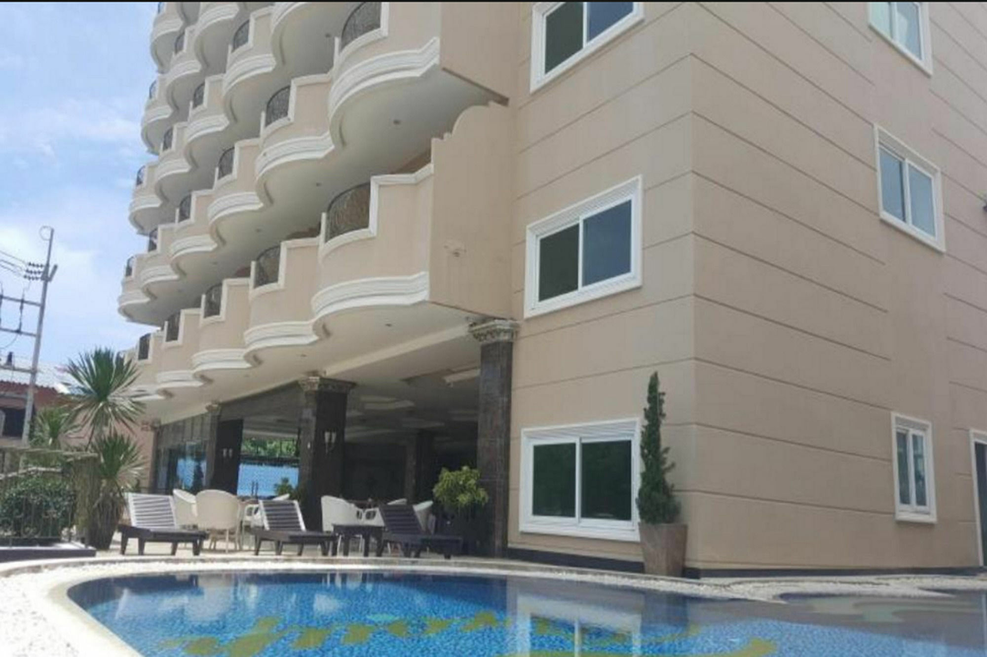 Lk Noble 4*