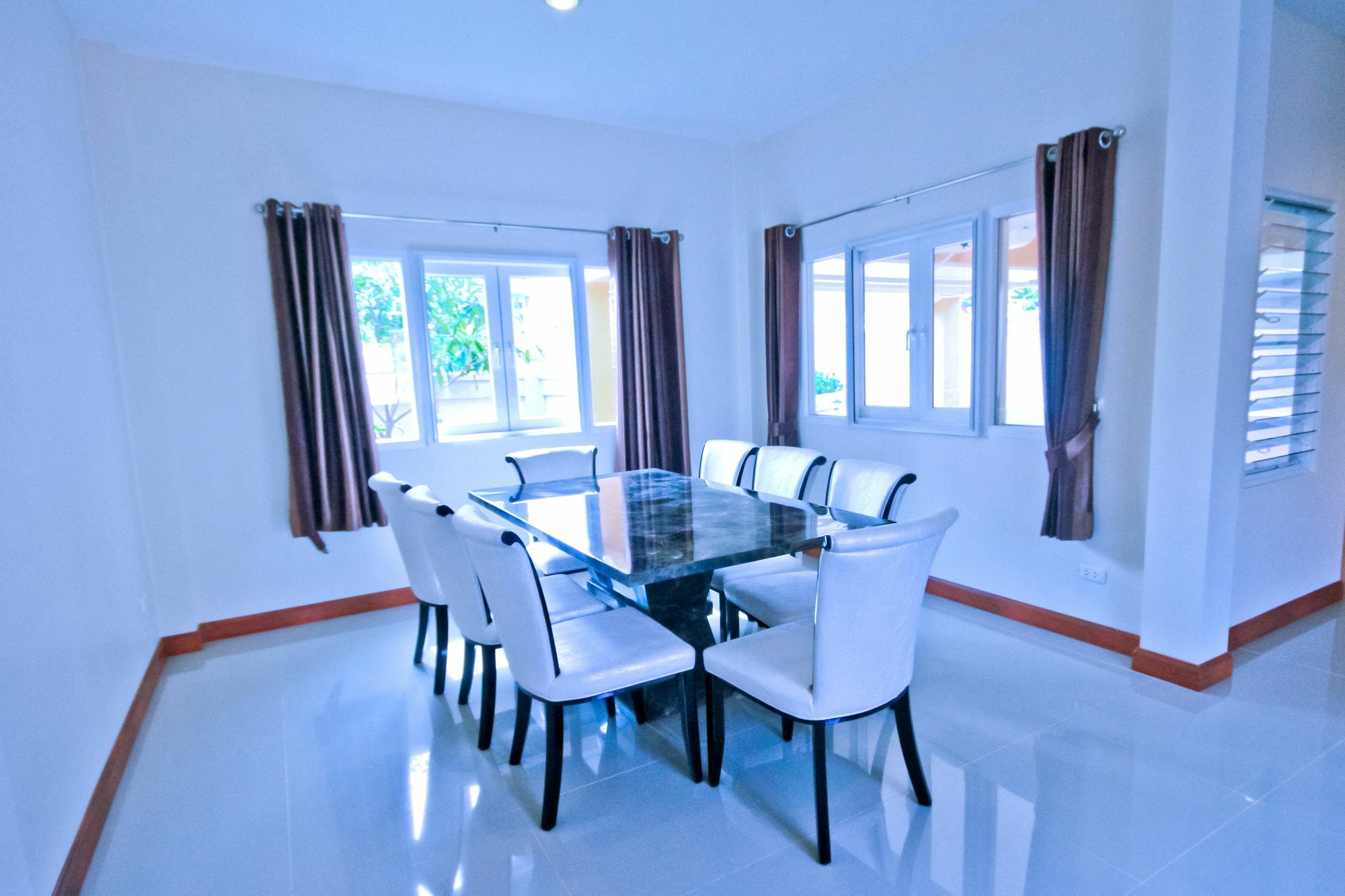 Villa Luxury Pool 3br 6-8 Persons (adults Only) *