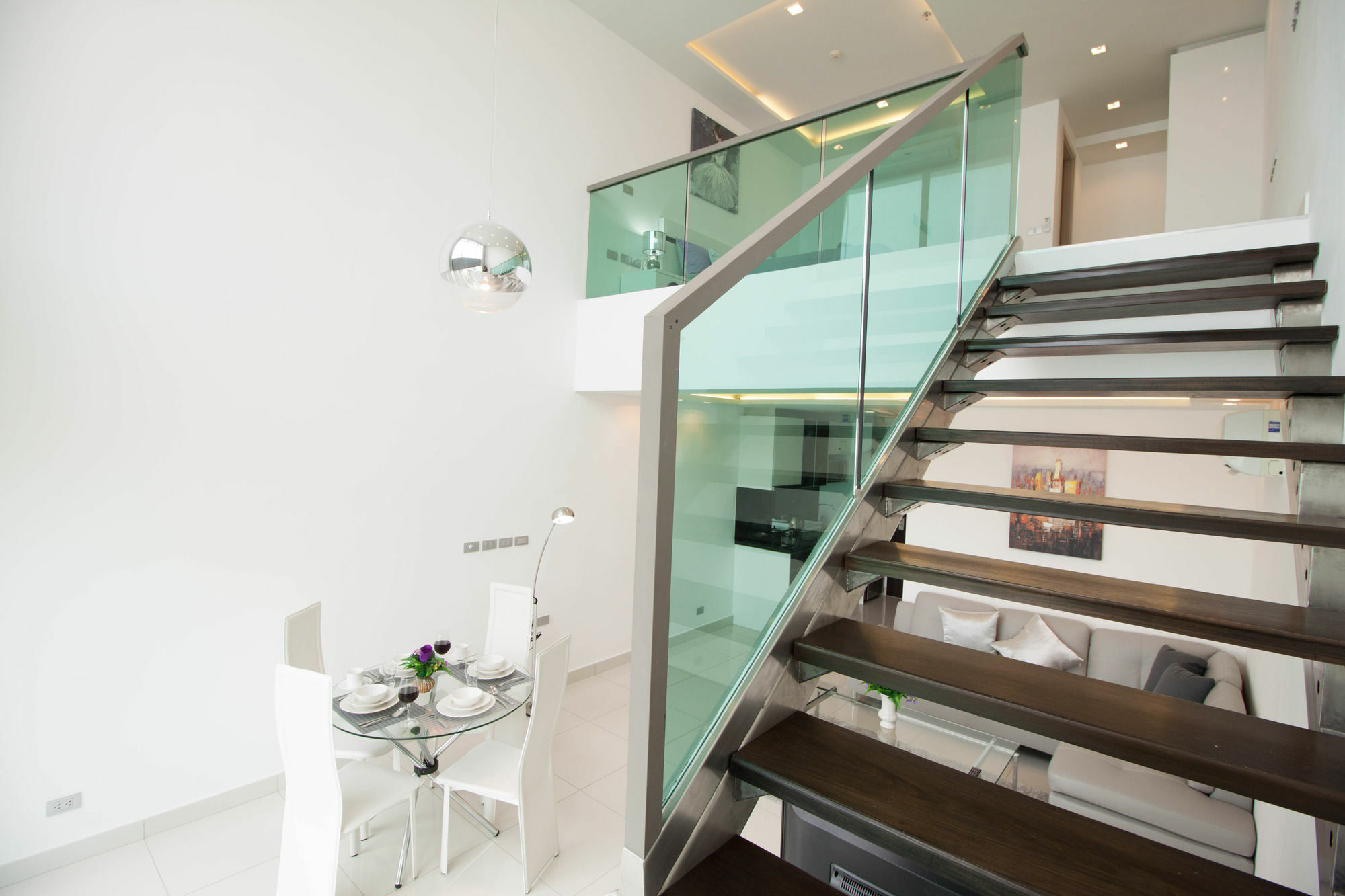 Wongamat Tower 1 Bedroom Apartment *