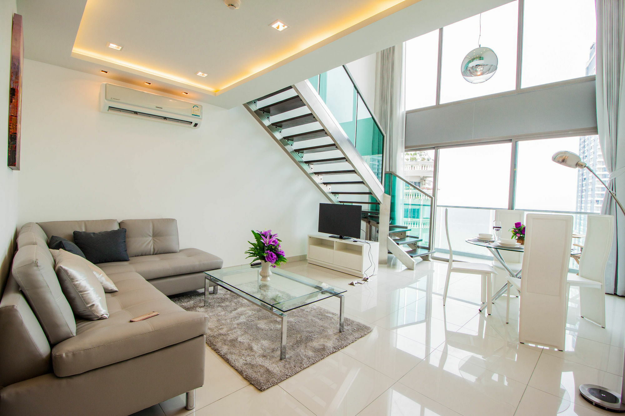 Wongamat Tower 1 Bedroom