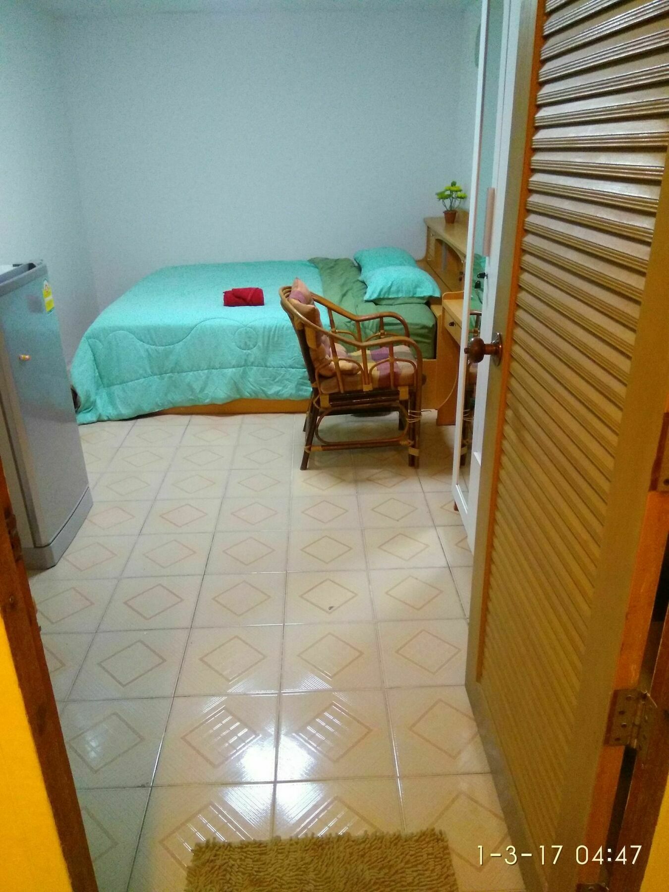 Katty For Rent